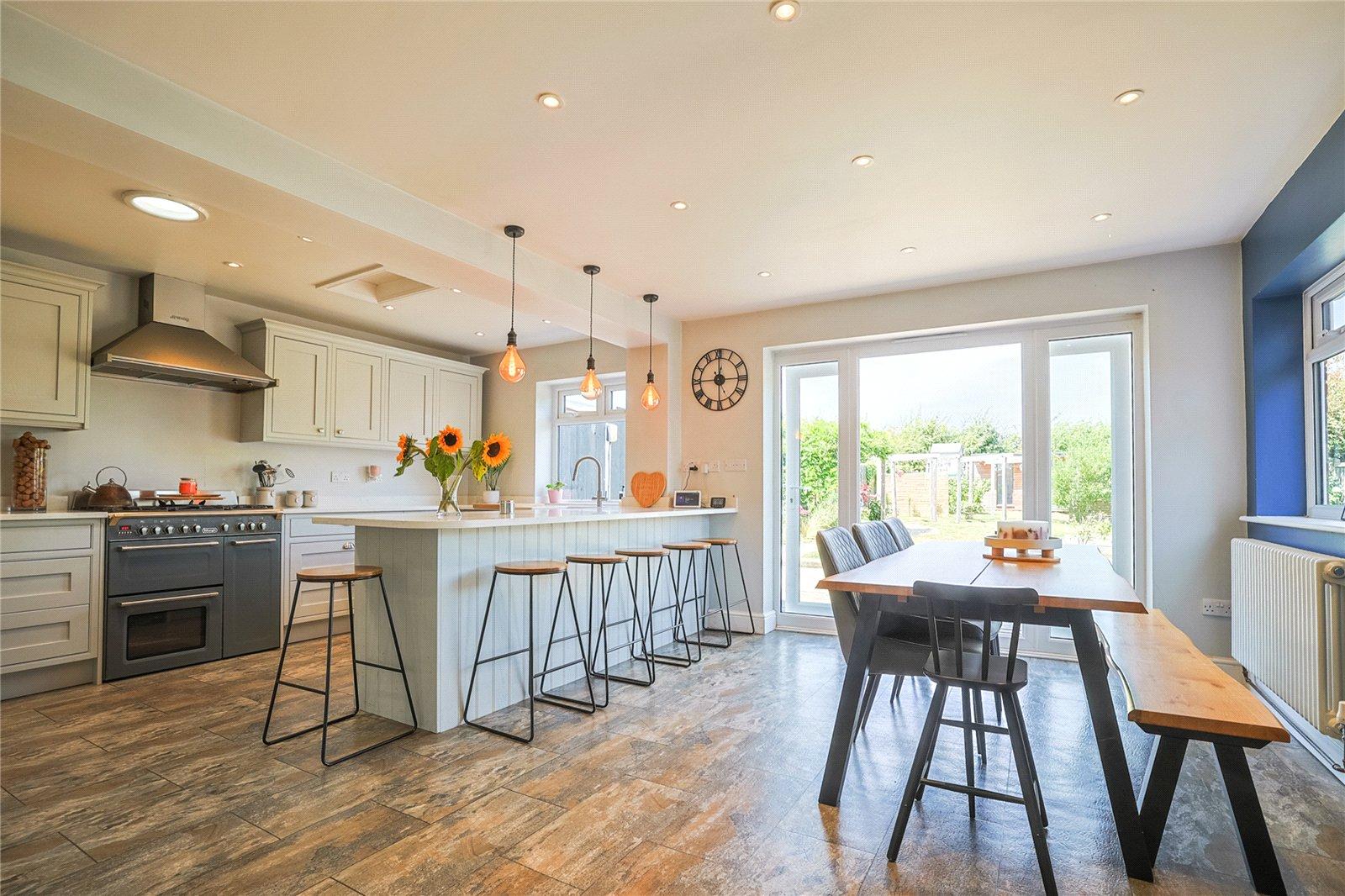 5 bedroom bungalow for sale in Sittingbourne | Robinson Michael & Jackson