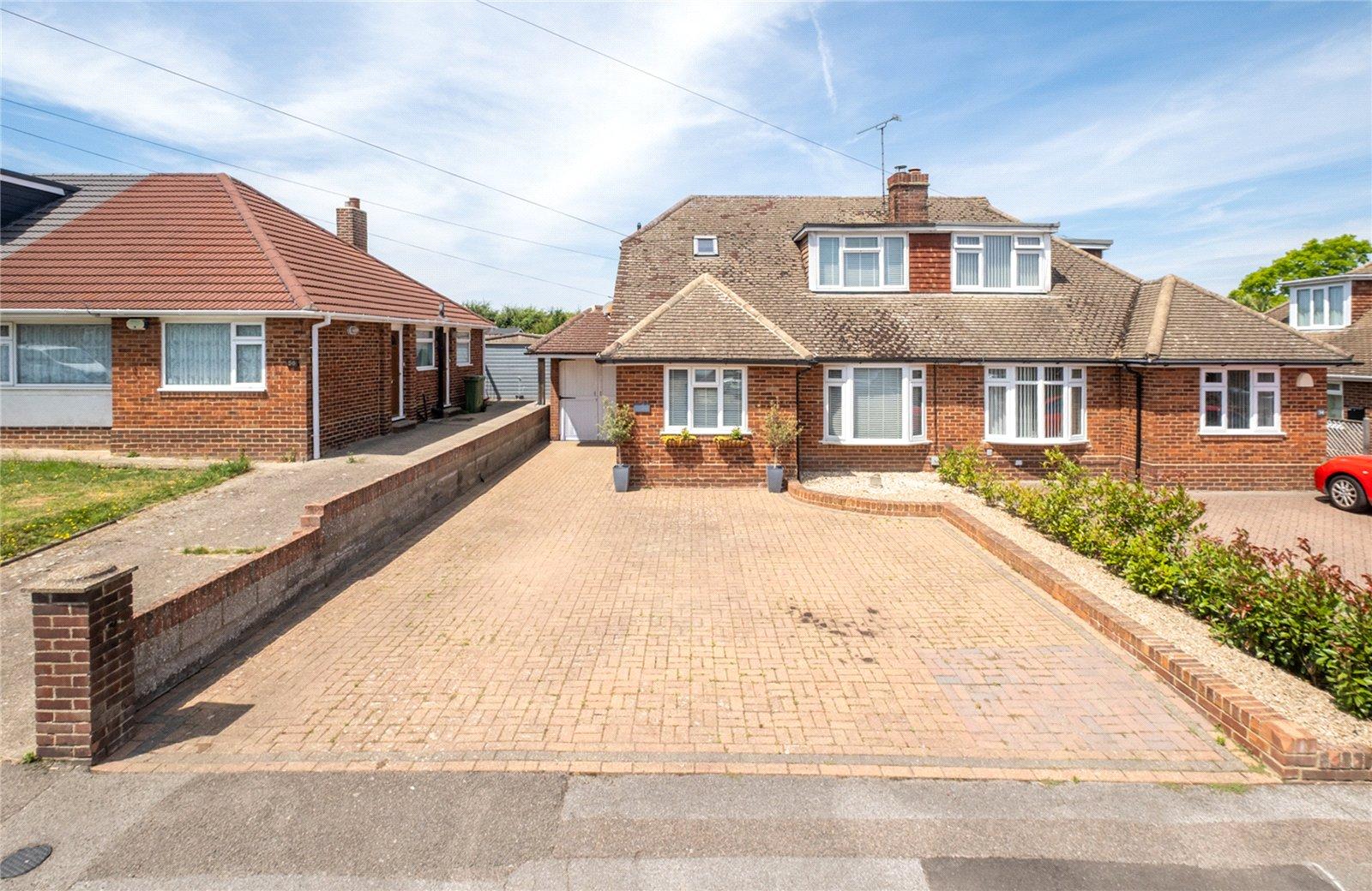 5 bedroom bungalow for sale in Sittingbourne | Robinson Michael & Jackson