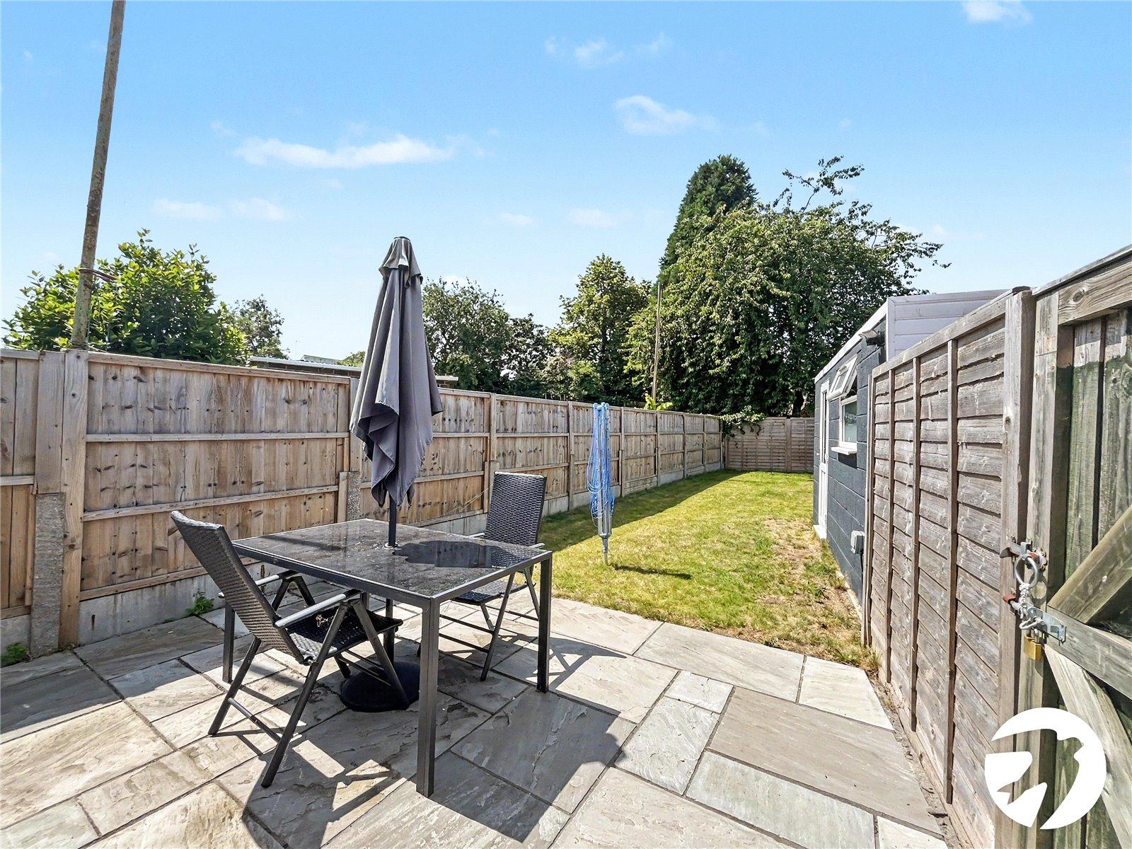 2 bedroom bungalow for sale in Sittingbourne | Robinson Michael & Jackson