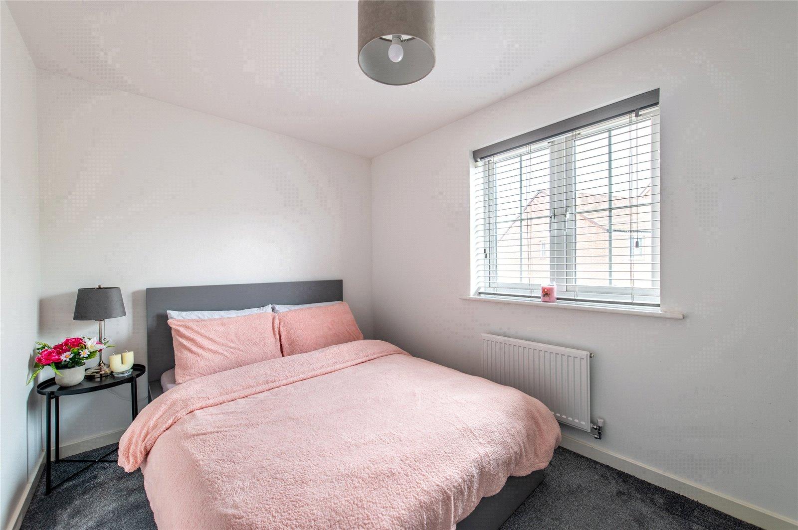 2 bedroom house for sale in Newington | Robinson Michael & Jackson