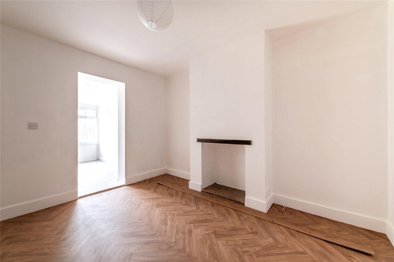 3 bedroom house for sale in Sittingbourne | Robinson Michael & Jackson