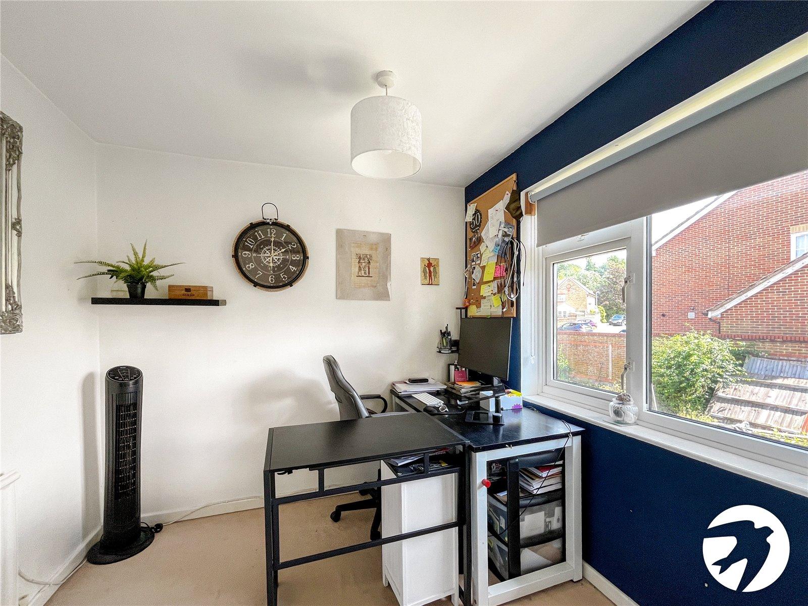 3 bedroom house for sale in Newington | Robinson Michael & Jackson