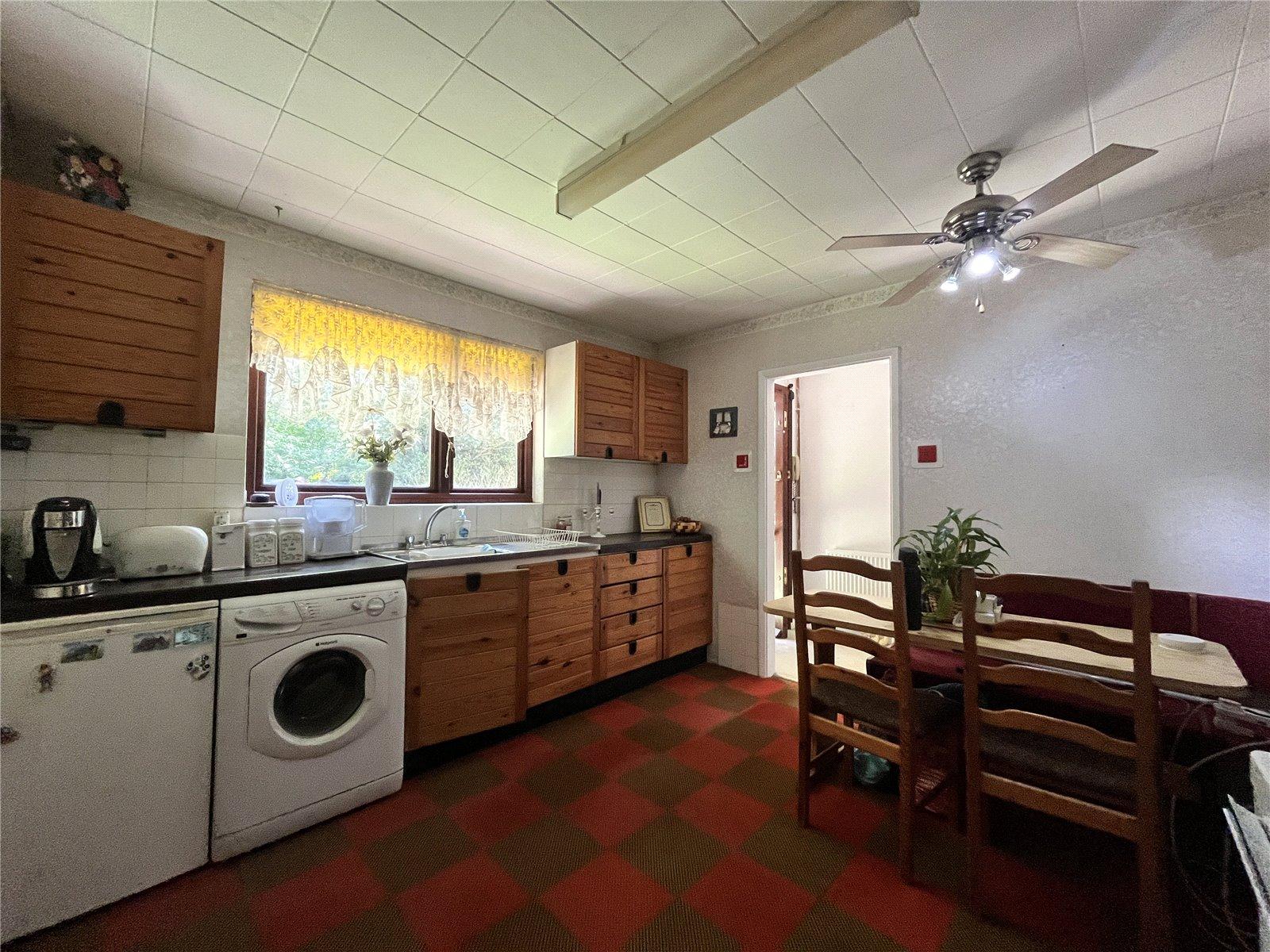 3 bedroom bungalow for sale in Newnham | Robinson Michael & Jackson