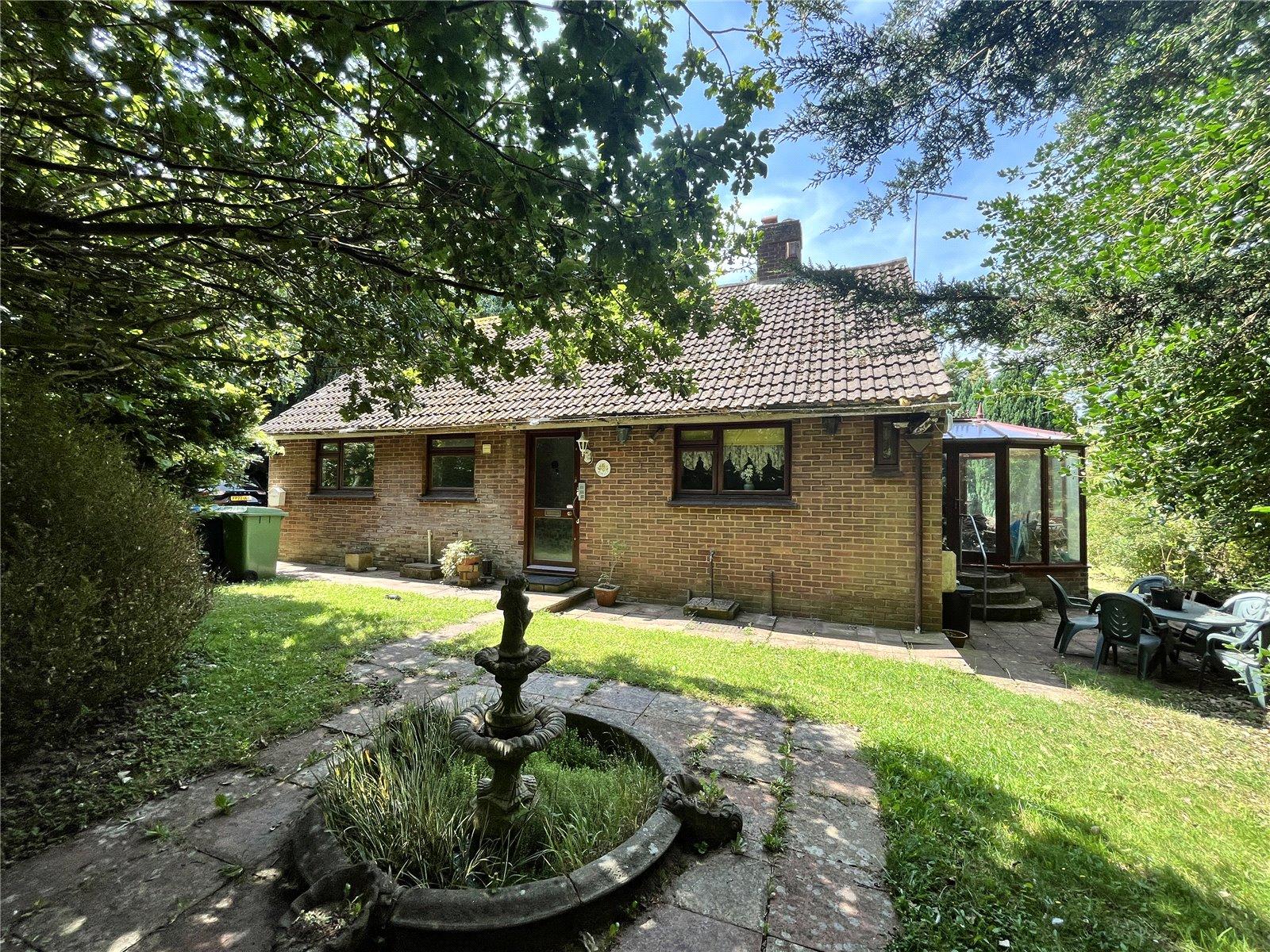 3 bedroom bungalow for sale in Newnham | Robinson Michael & Jackson