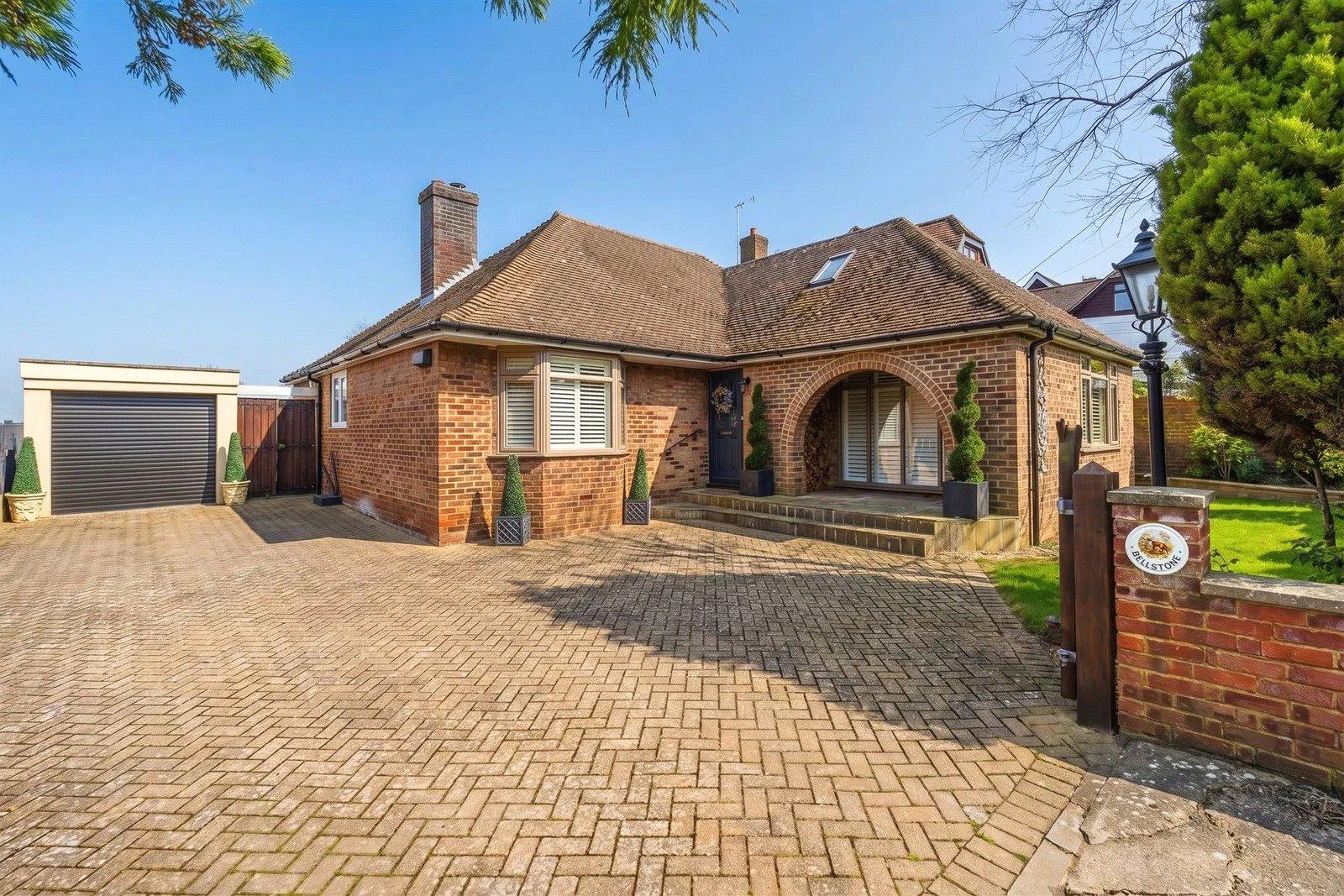 3 bedroom bungalow for sale in Borden | Robinson Michael & Jackson