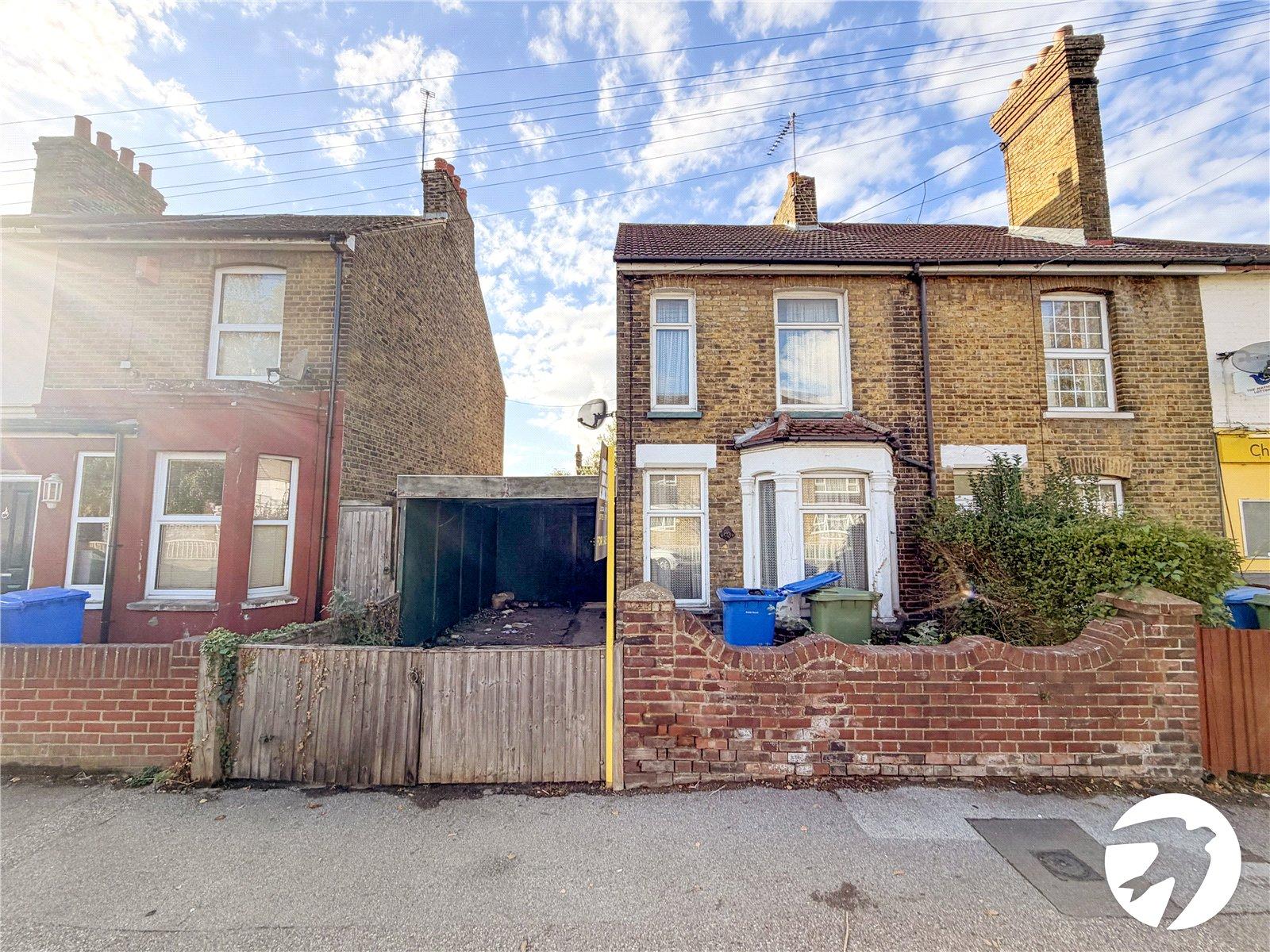 2 bedroom house for sale in Sittingbourne | Robinson Michael & Jackson