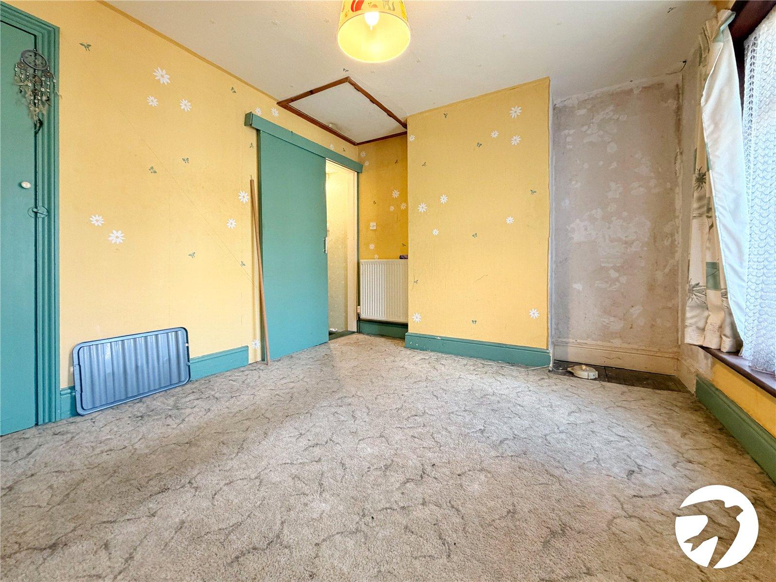 2 bedroom house for sale in Sittingbourne | Robinson Michael & Jackson