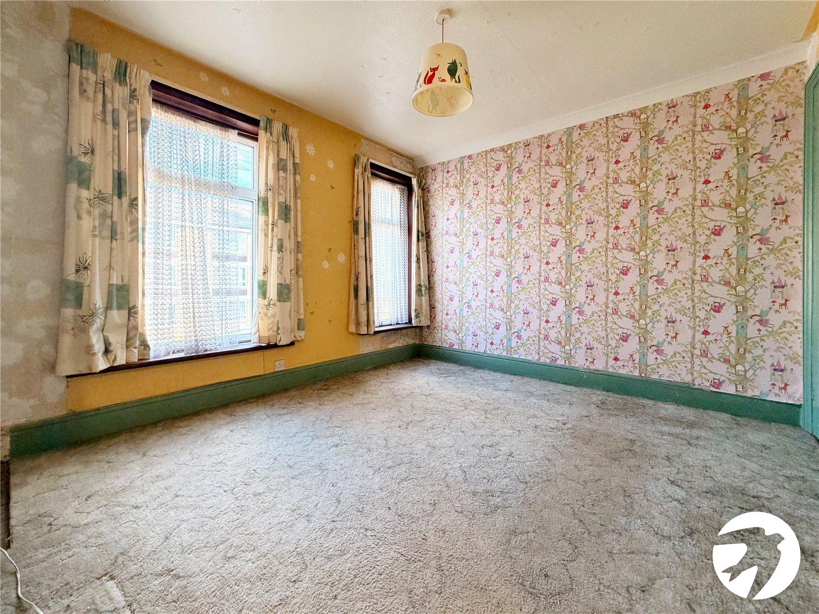 2 bedroom house for sale in Sittingbourne | Robinson Michael & Jackson