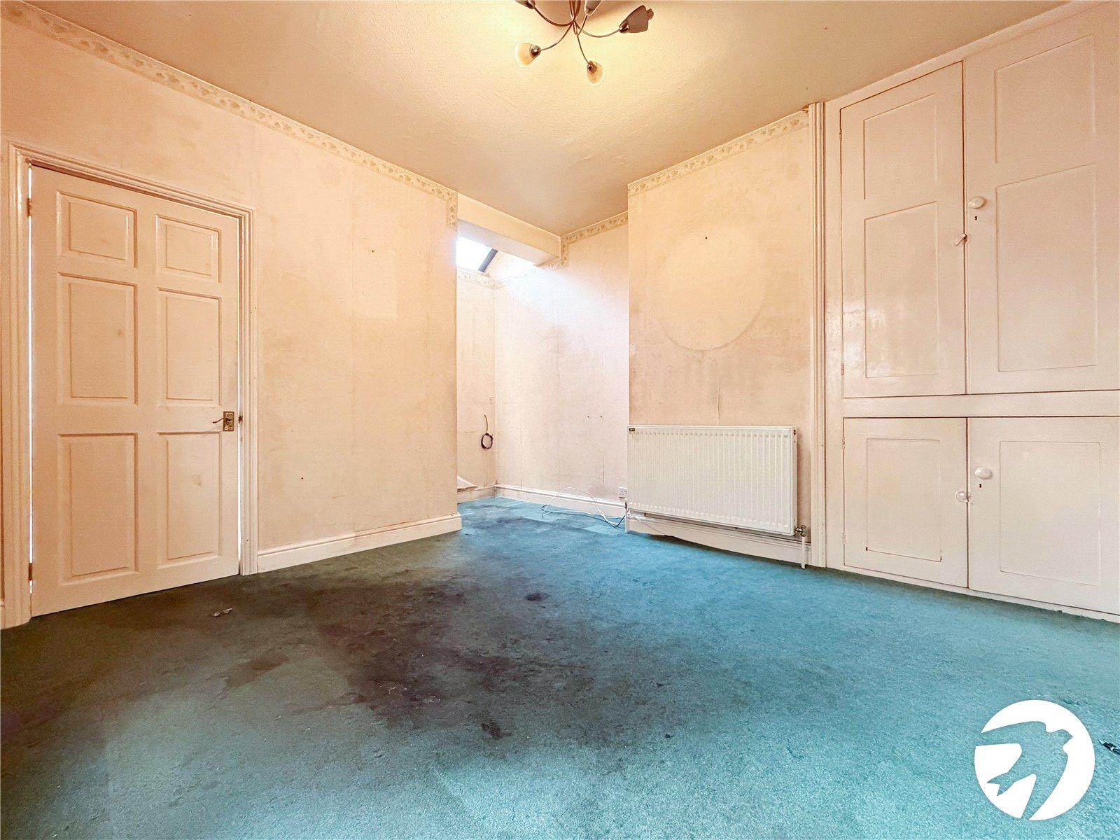 2 bedroom house for sale in Sittingbourne | Robinson Michael & Jackson