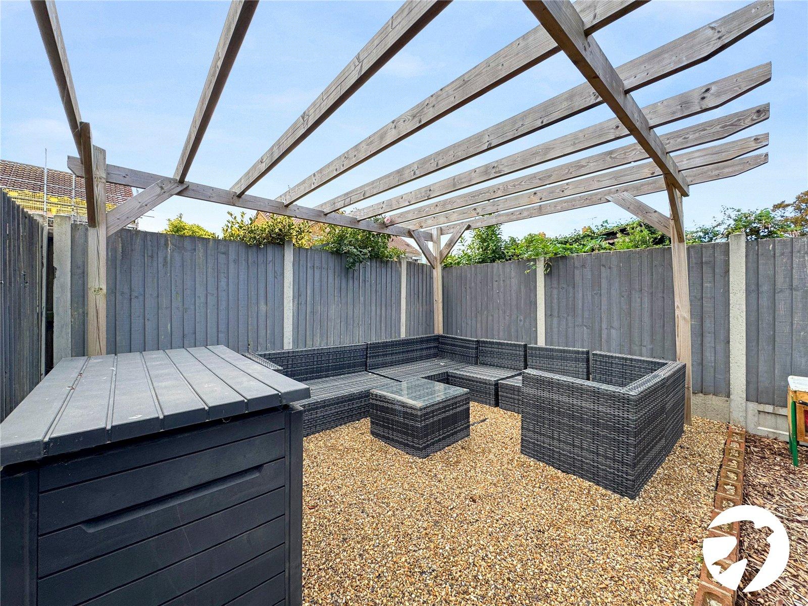 2 bedroom property for sale in Sittingbourne | Robinson Michael & Jackson
