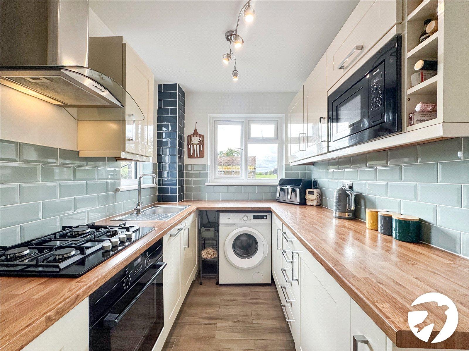 2 bedroom property for sale in Sittingbourne | Robinson Michael & Jackson