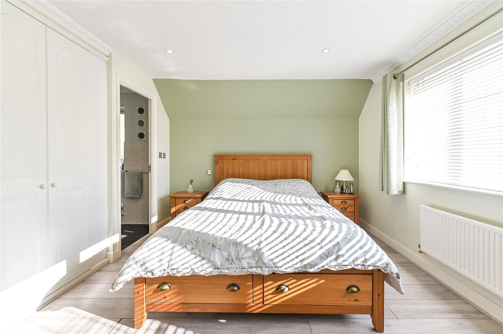 4 bedroom house for sale in Sittingbourne | Robinson Michael & Jackson