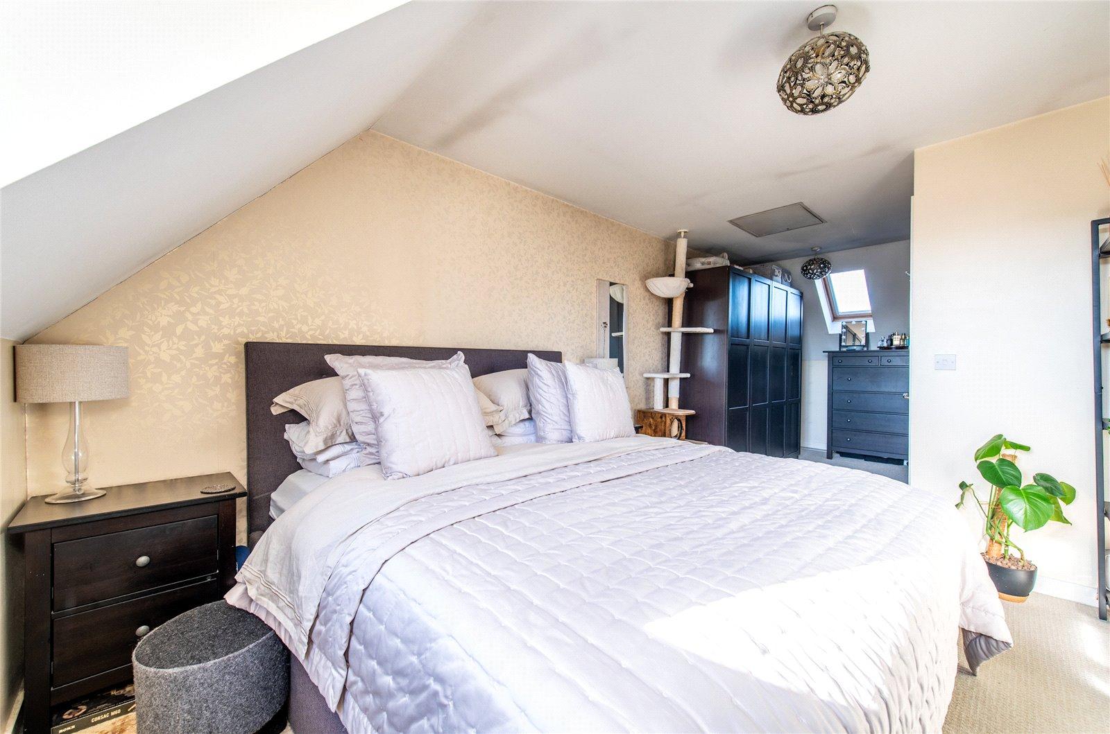 3 bedroom property for sale in Kemsley | Robinson Michael & Jackson