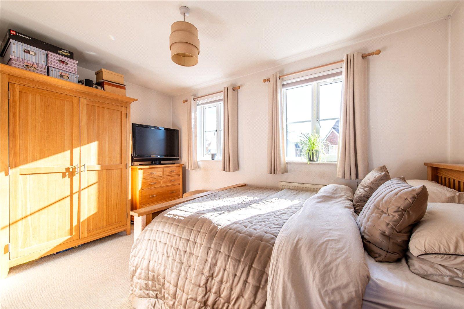 3 bedroom property for sale in Kemsley | Robinson Michael & Jackson