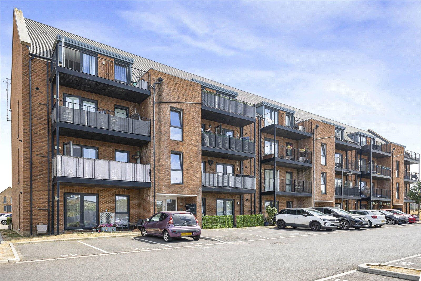 2 bedroom property for sale in Rochester | Robinson Michael & Jackson