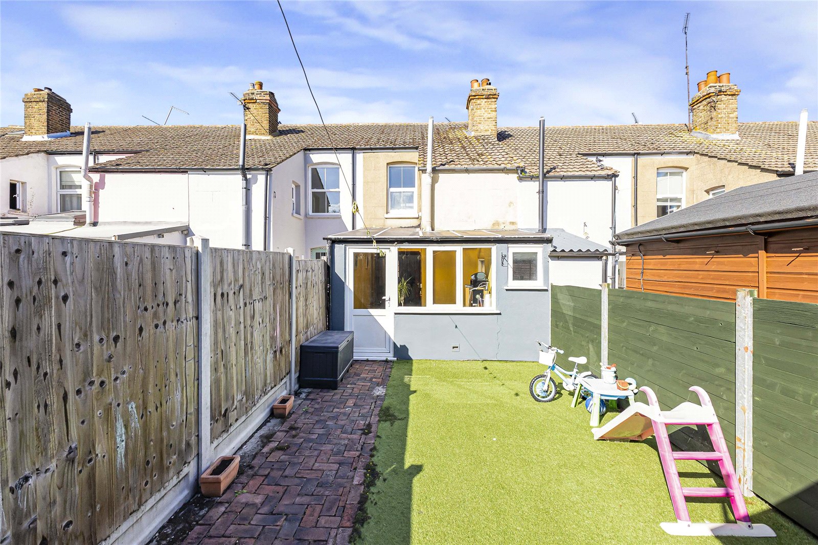 2 bedroom house for sale in  | Robinson Michael & Jackson