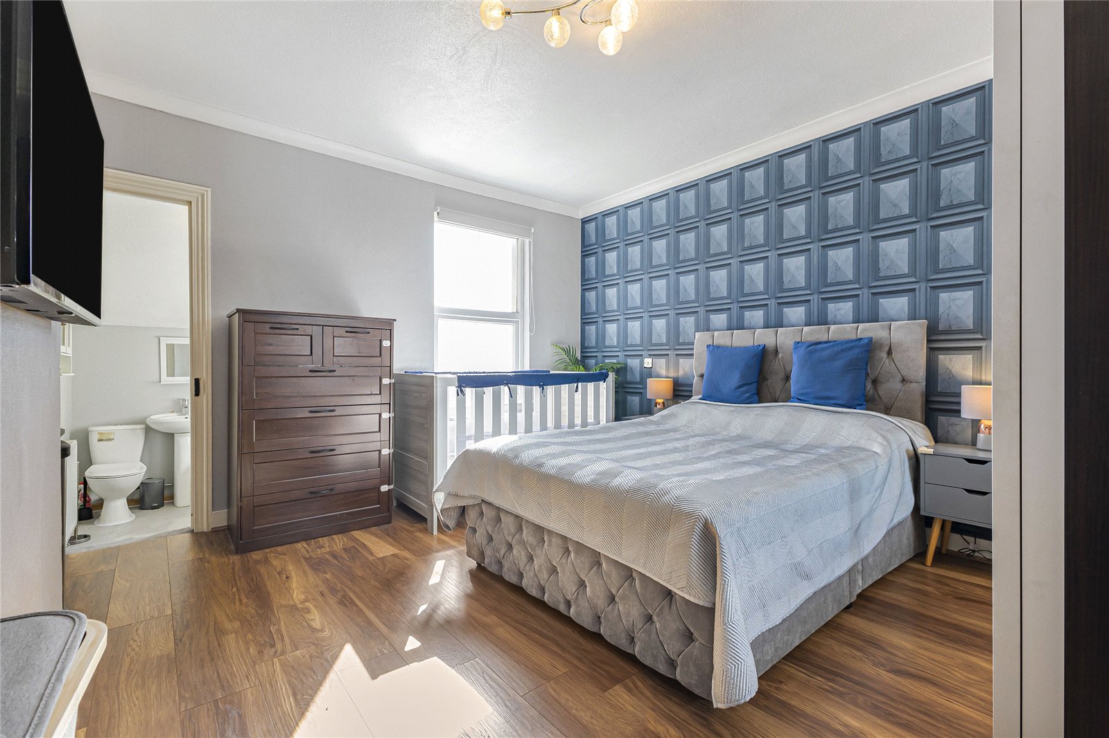 2 bedroom house for sale in  | Robinson Michael & Jackson