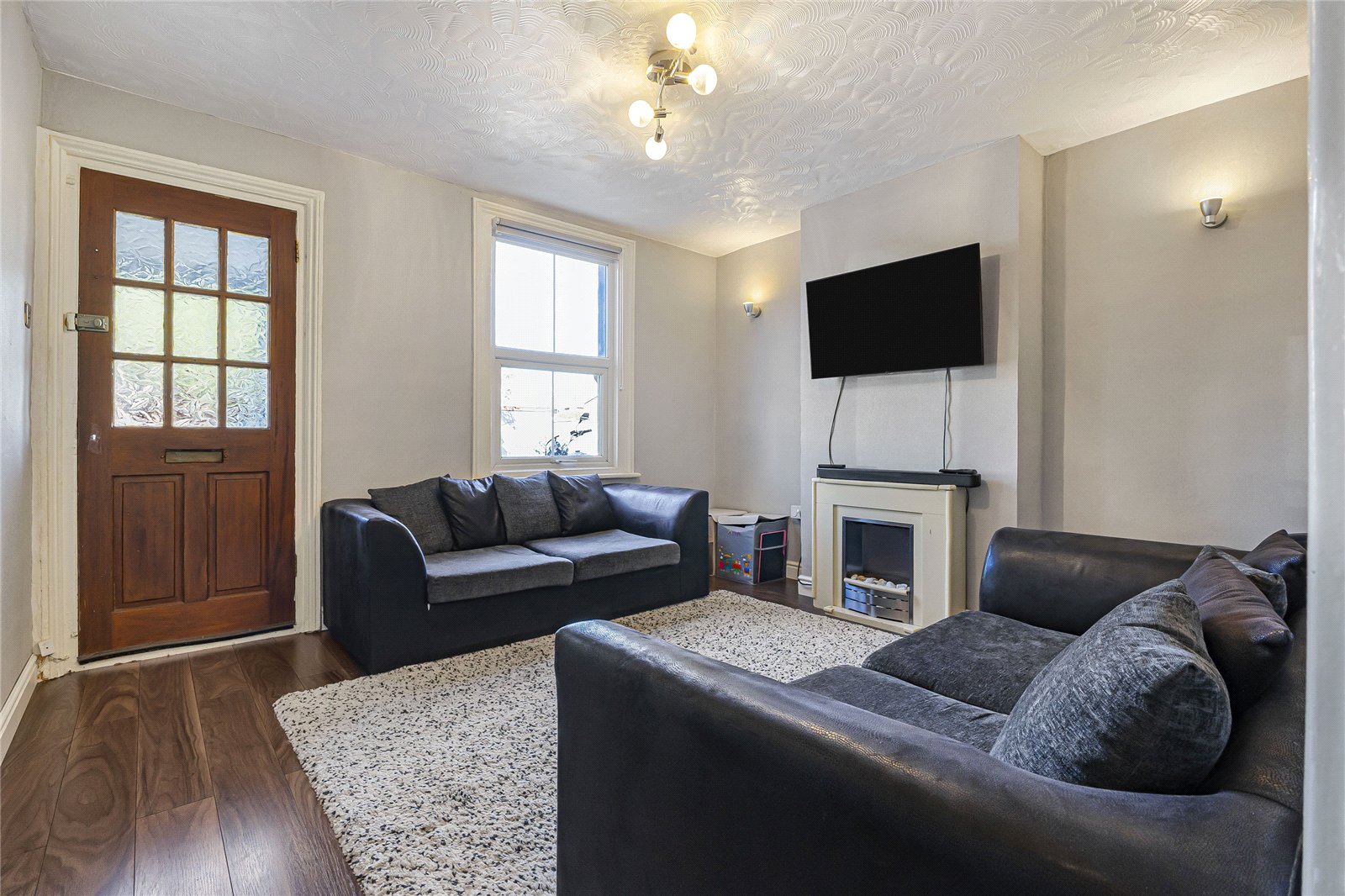 2 bedroom house for sale in  | Robinson Michael & Jackson