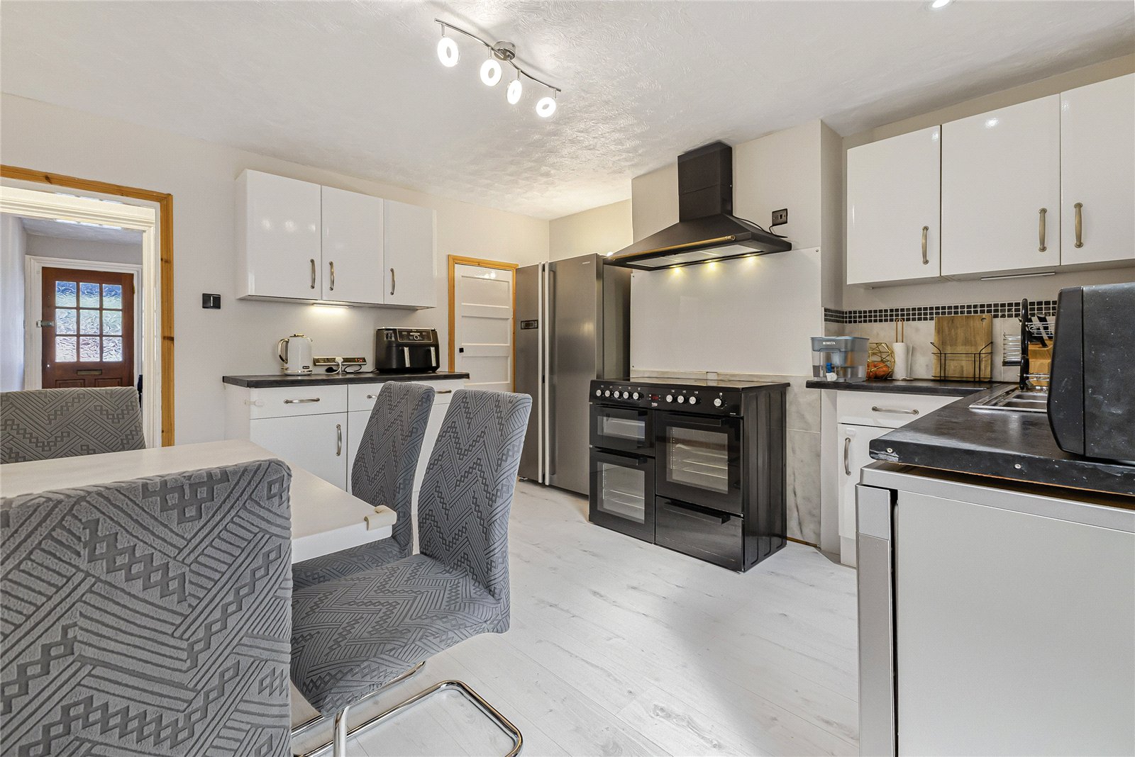 2 bedroom house for sale in  | Robinson Michael & Jackson
