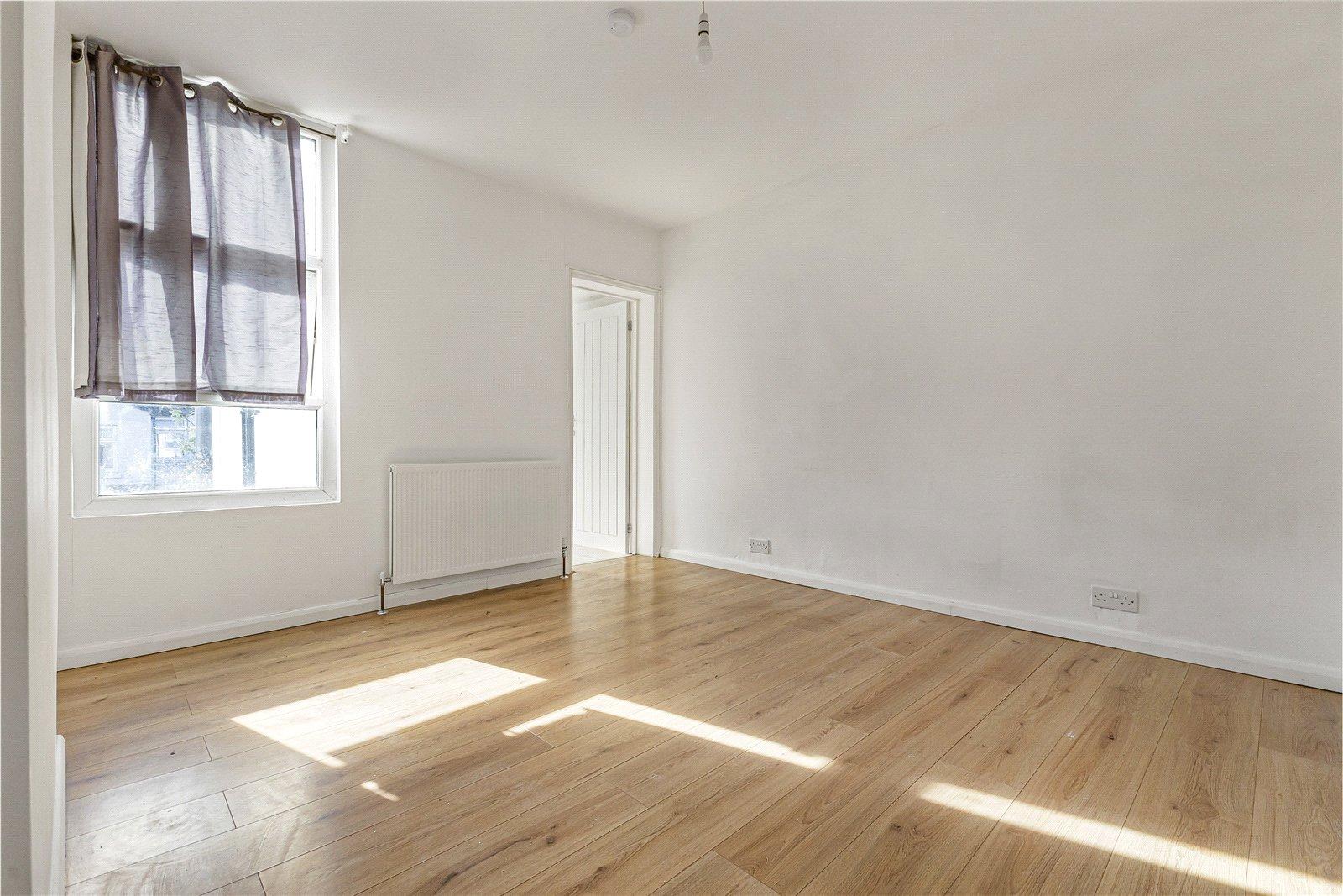 2 bedroom house for sale in Rochester | Robinson Michael & Jackson