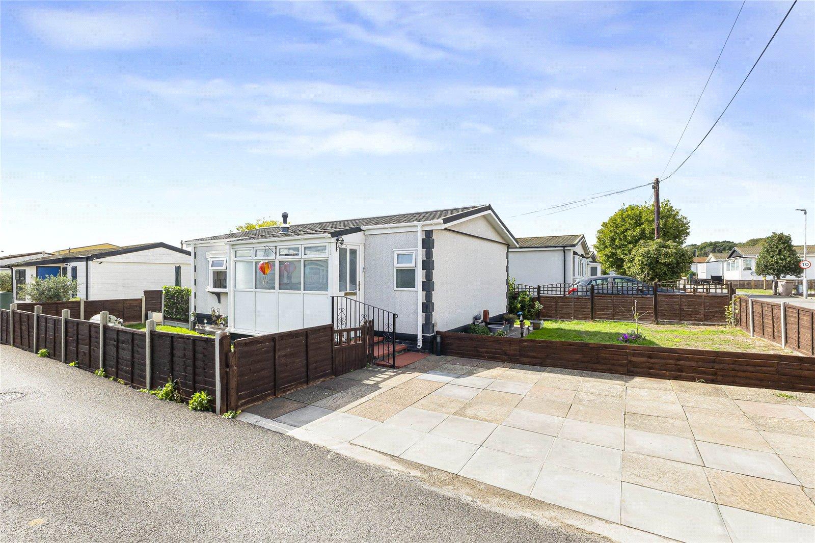 2 bedroom bungalow for sale in Vicarage Lane | Robinson Michael & Jackson