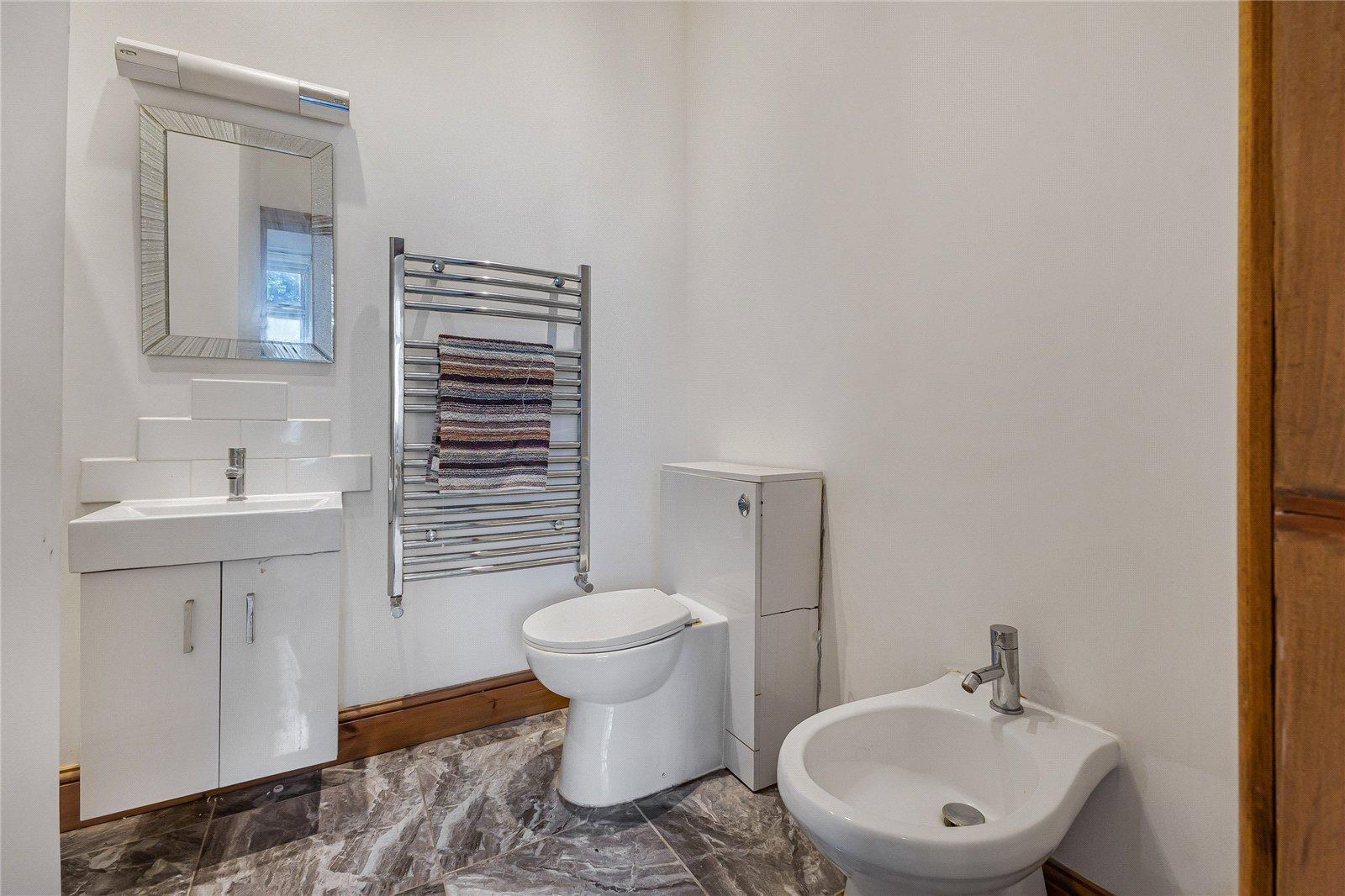 6 bedroom property for sale in Strood | Robinson Michael & Jackson