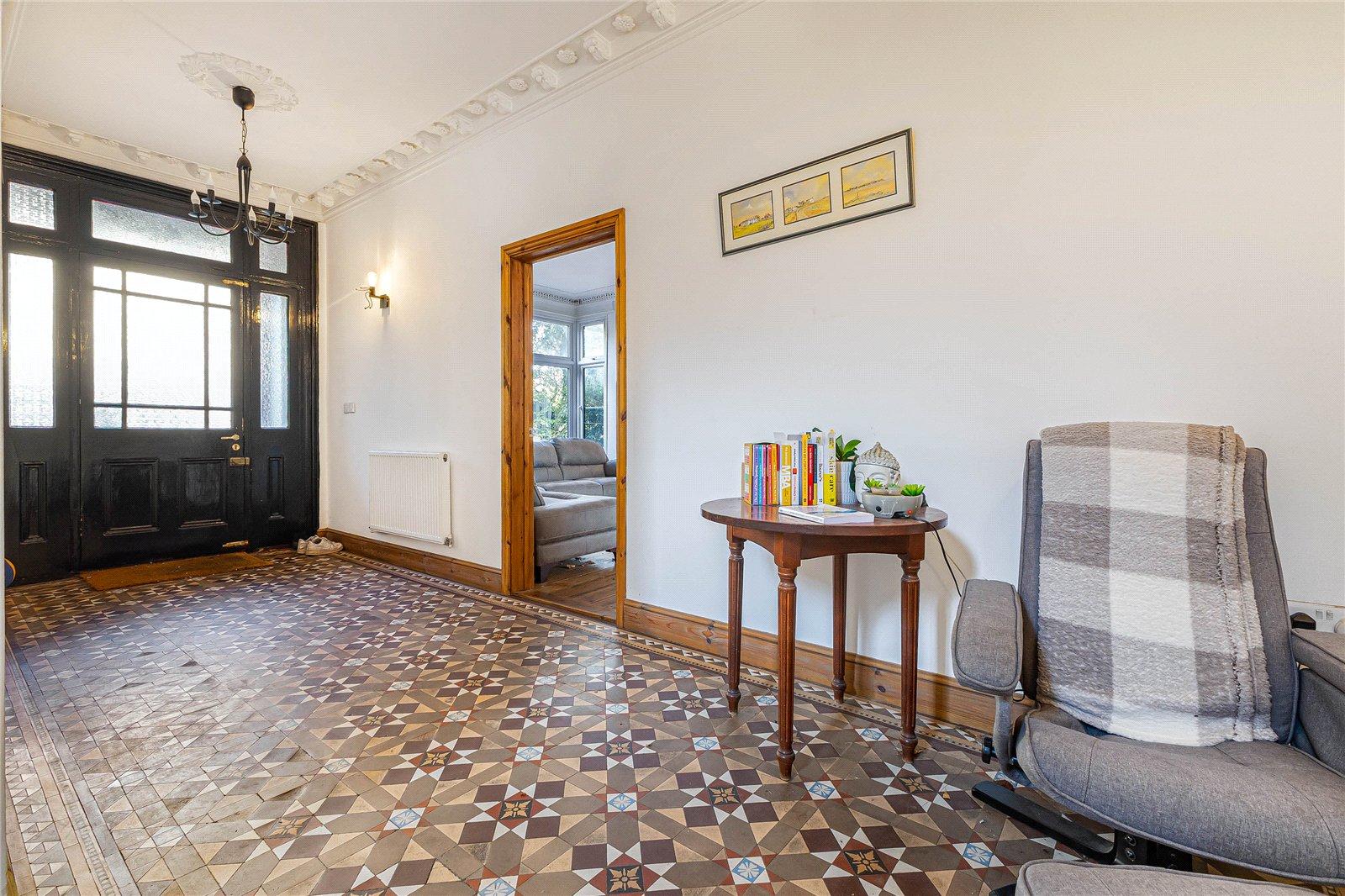 6 bedroom property for sale in Strood | Robinson Michael & Jackson