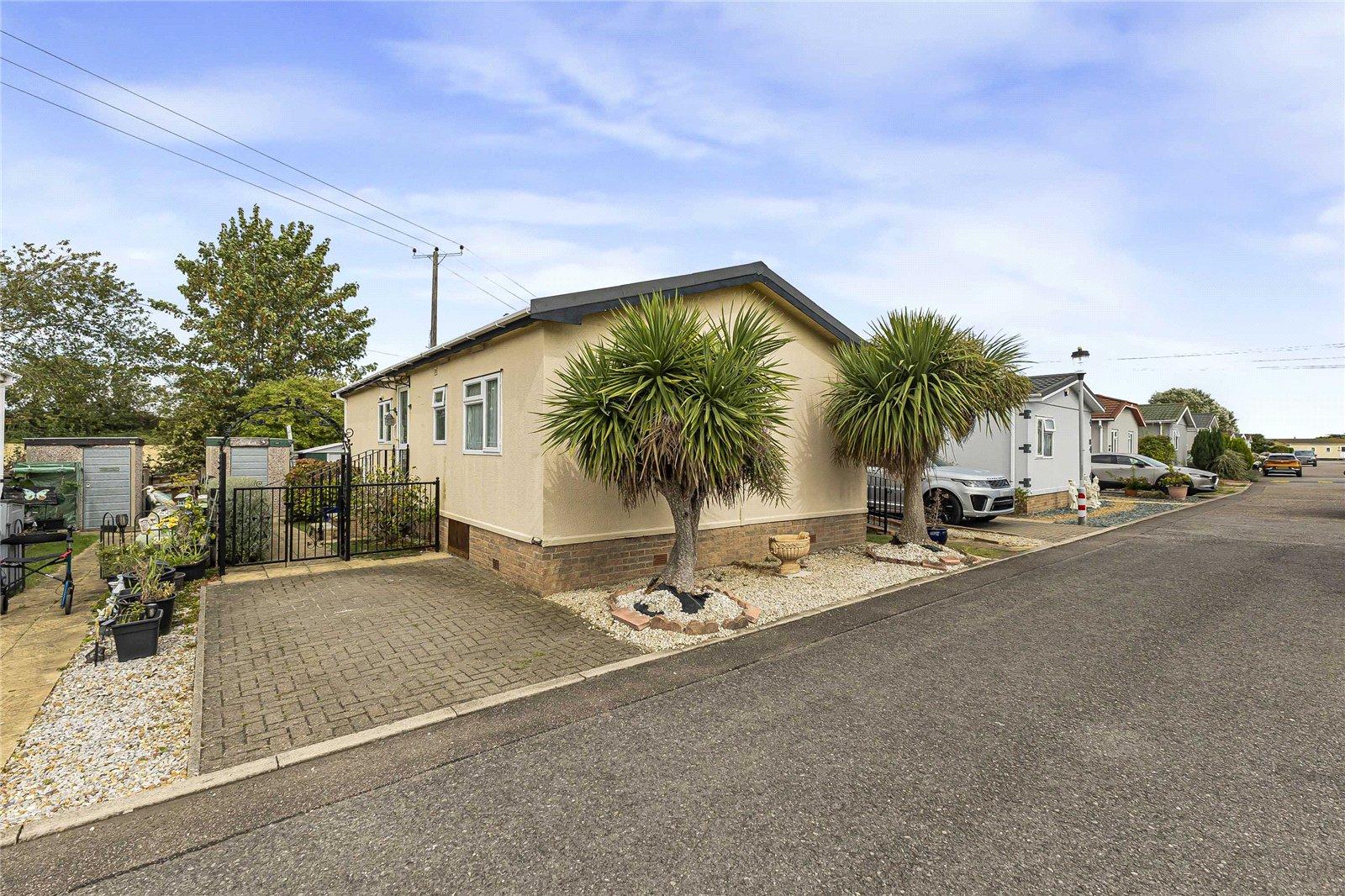 2 bedroom bungalow for sale in Vicarage Lane | Robinson Michael & Jackson