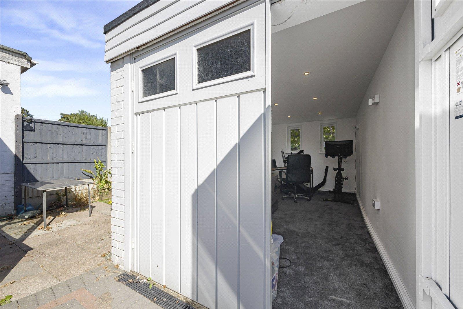 3 bedroom house for sale in Rochester | Robinson Michael & Jackson