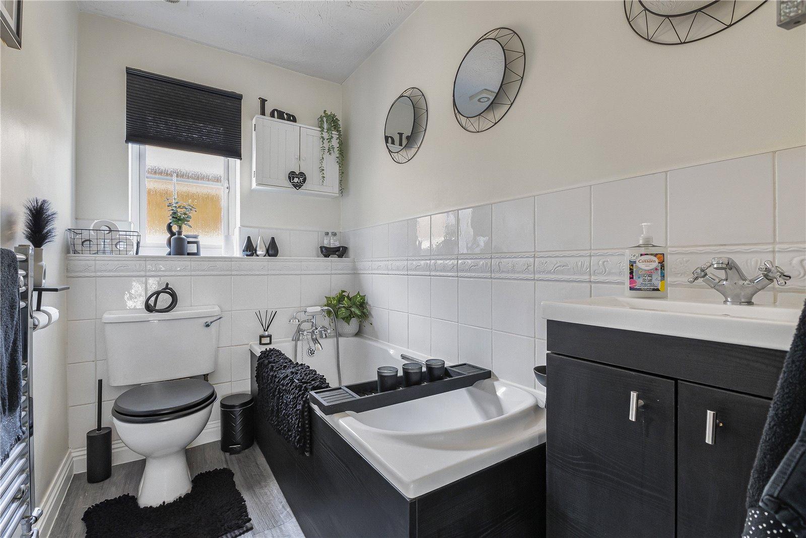 4 bedroom house for sale in High Halstow | Robinson Michael & Jackson