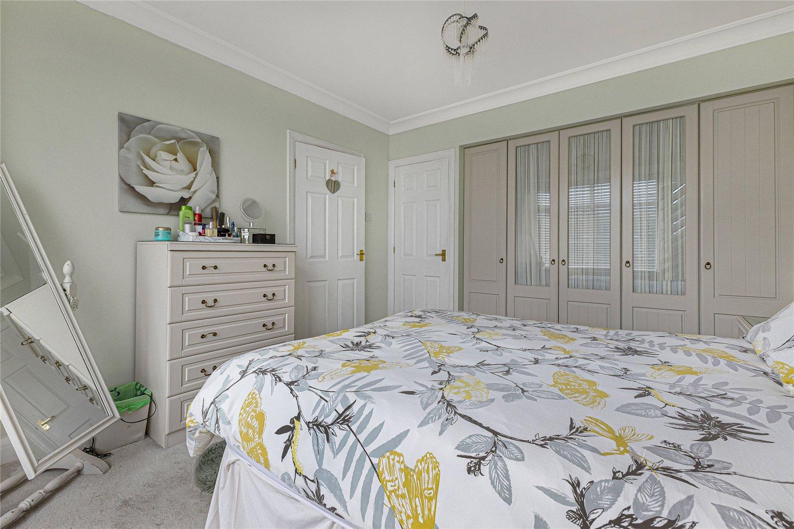 4 bedroom bungalow for sale in Hoo | Robinson Michael & Jackson