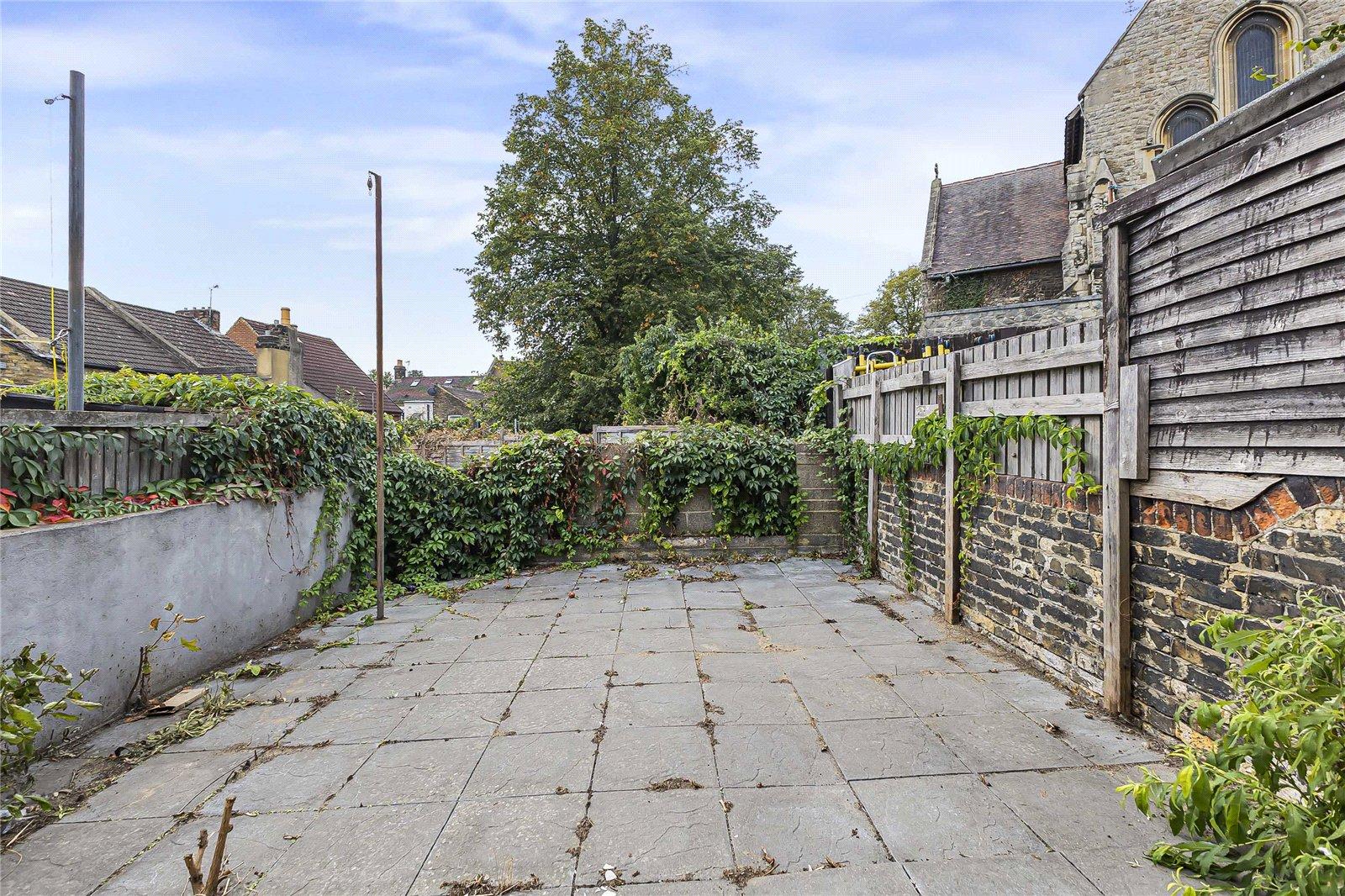 3 bedroom house for sale in Rochester | Robinson Michael & Jackson