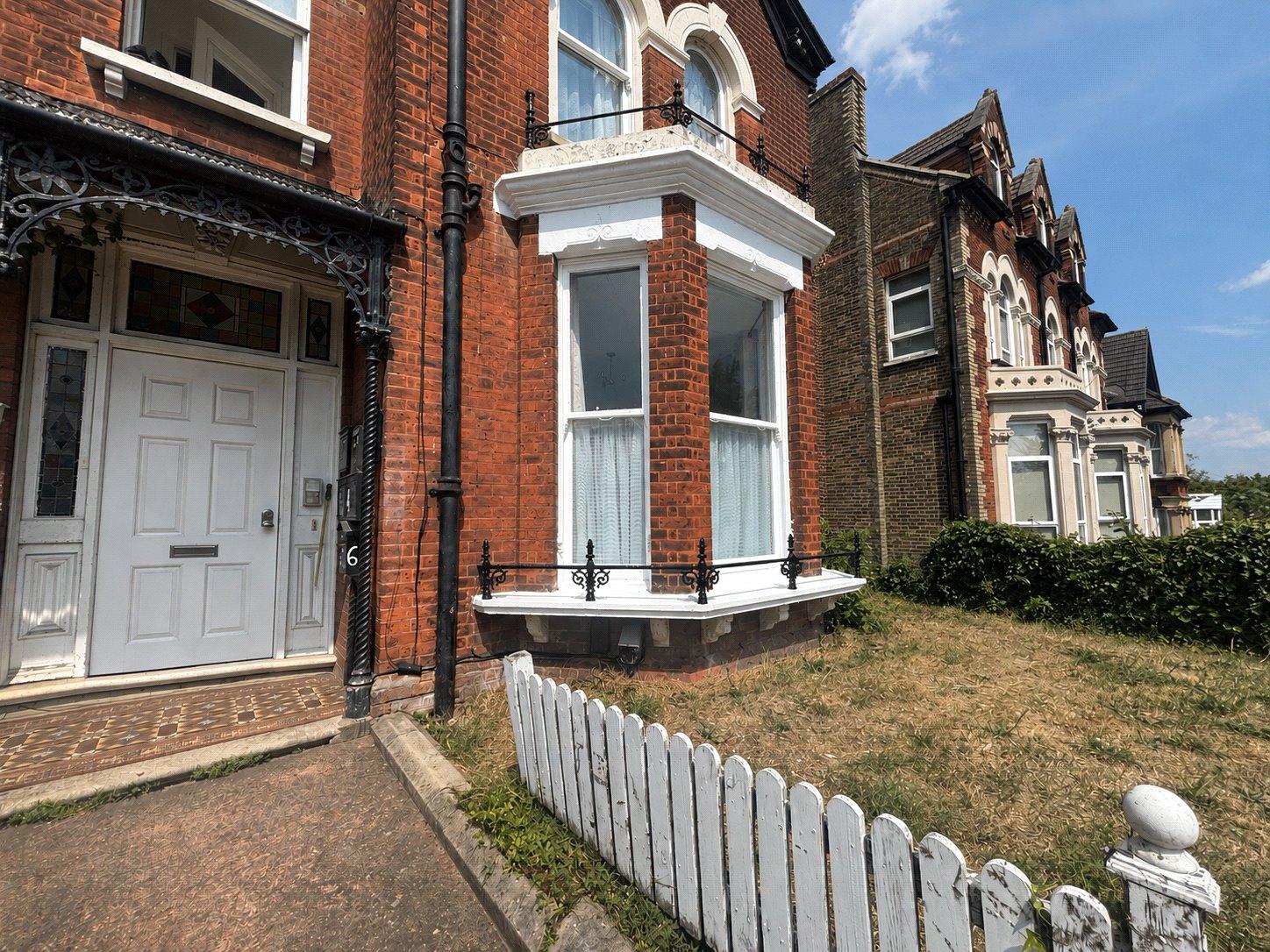 1 bedroom property for sale in Rochester | Robinson Michael & Jackson