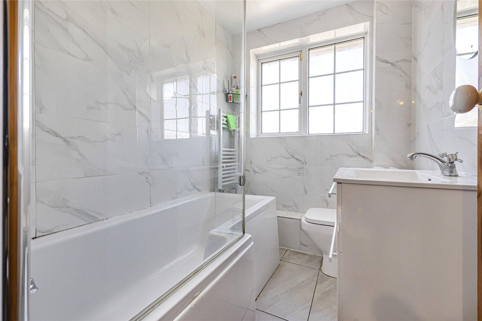 3 bedroom house for sale in Rochester | Robinson Michael & Jackson