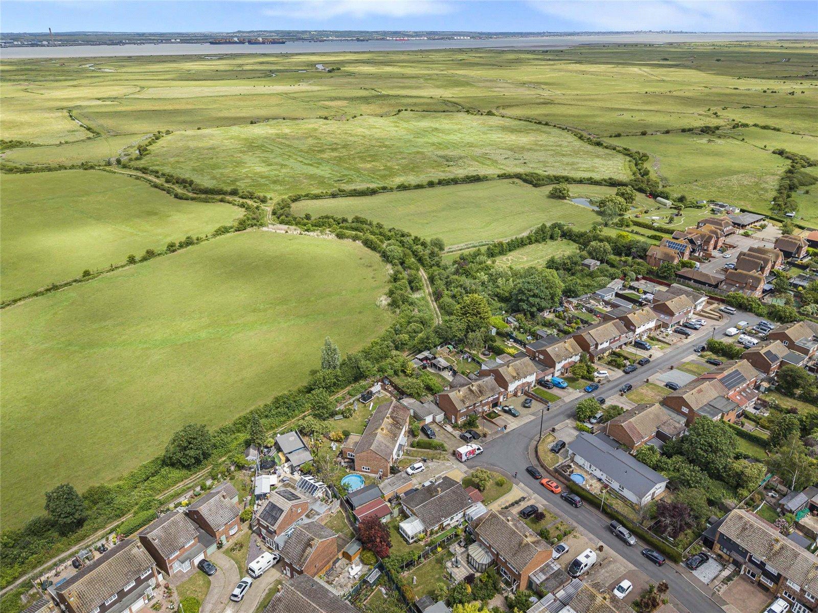 2 bedroom bungalow for sale in Cliffe | Robinson Michael & Jackson