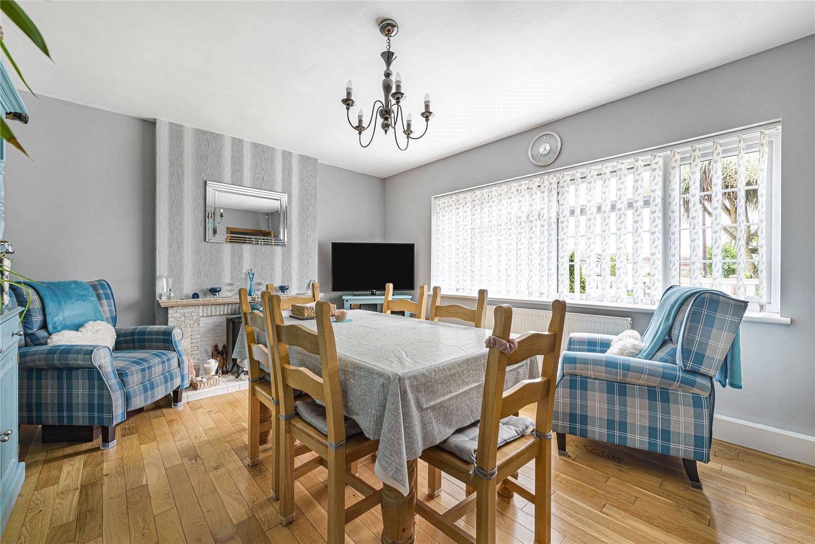 2 bedroom bungalow for sale in Cliffe | Robinson Michael & Jackson