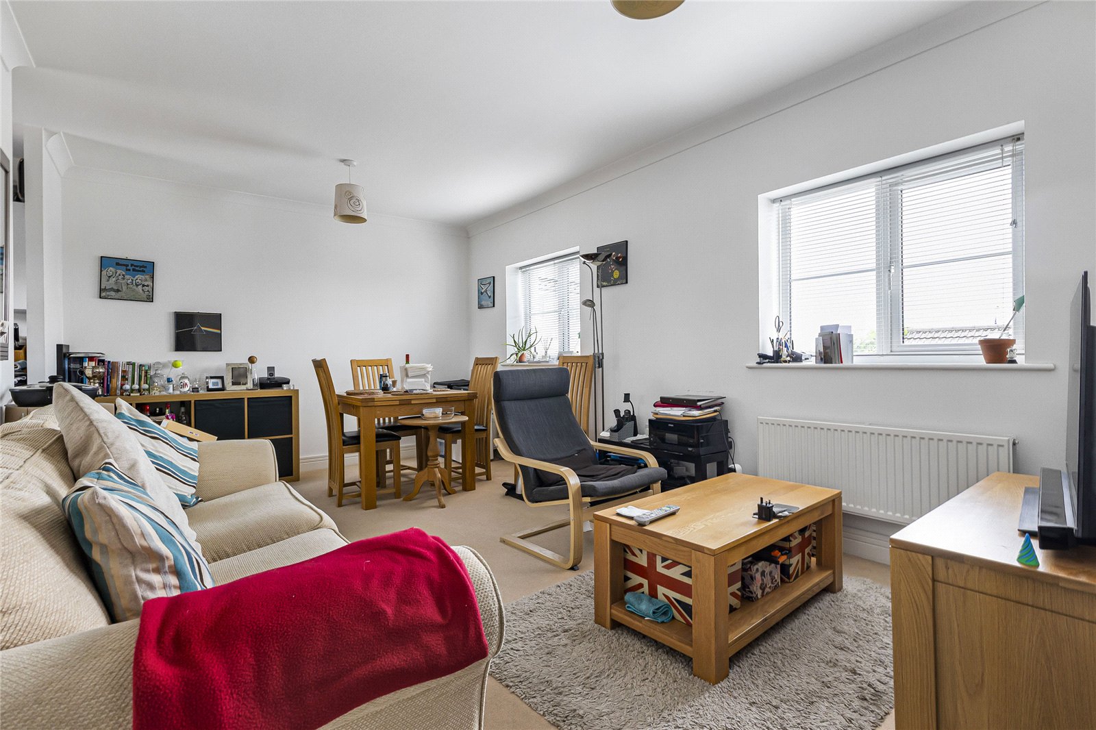 2 bedroom property for sale in Hoo | Robinson Michael & Jackson