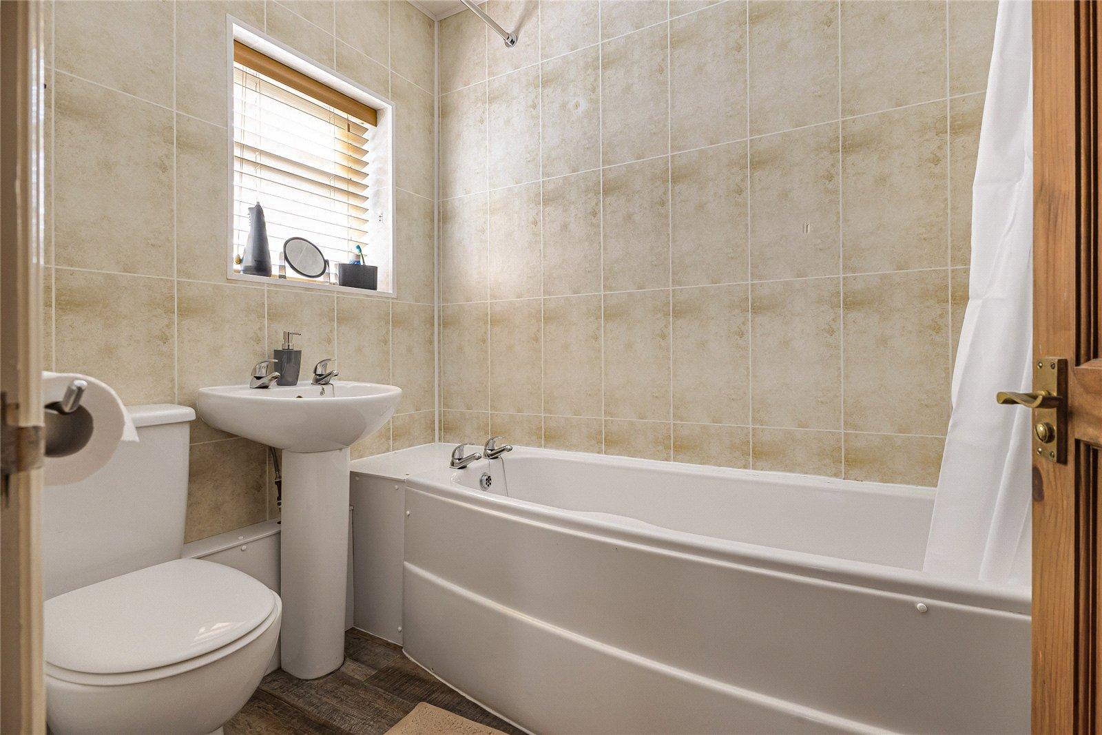 3 bedroom house for sale in Rochester | Robinson Michael & Jackson