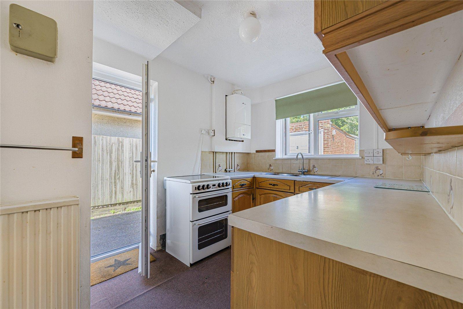 3 bedroom house for sale in Cuxton | Robinson Michael & Jackson