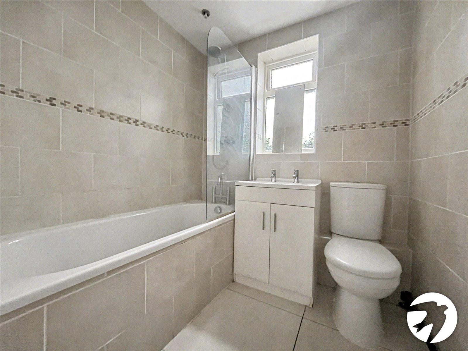 2 bedroom property for sale in Rochester | Robinson Michael & Jackson
