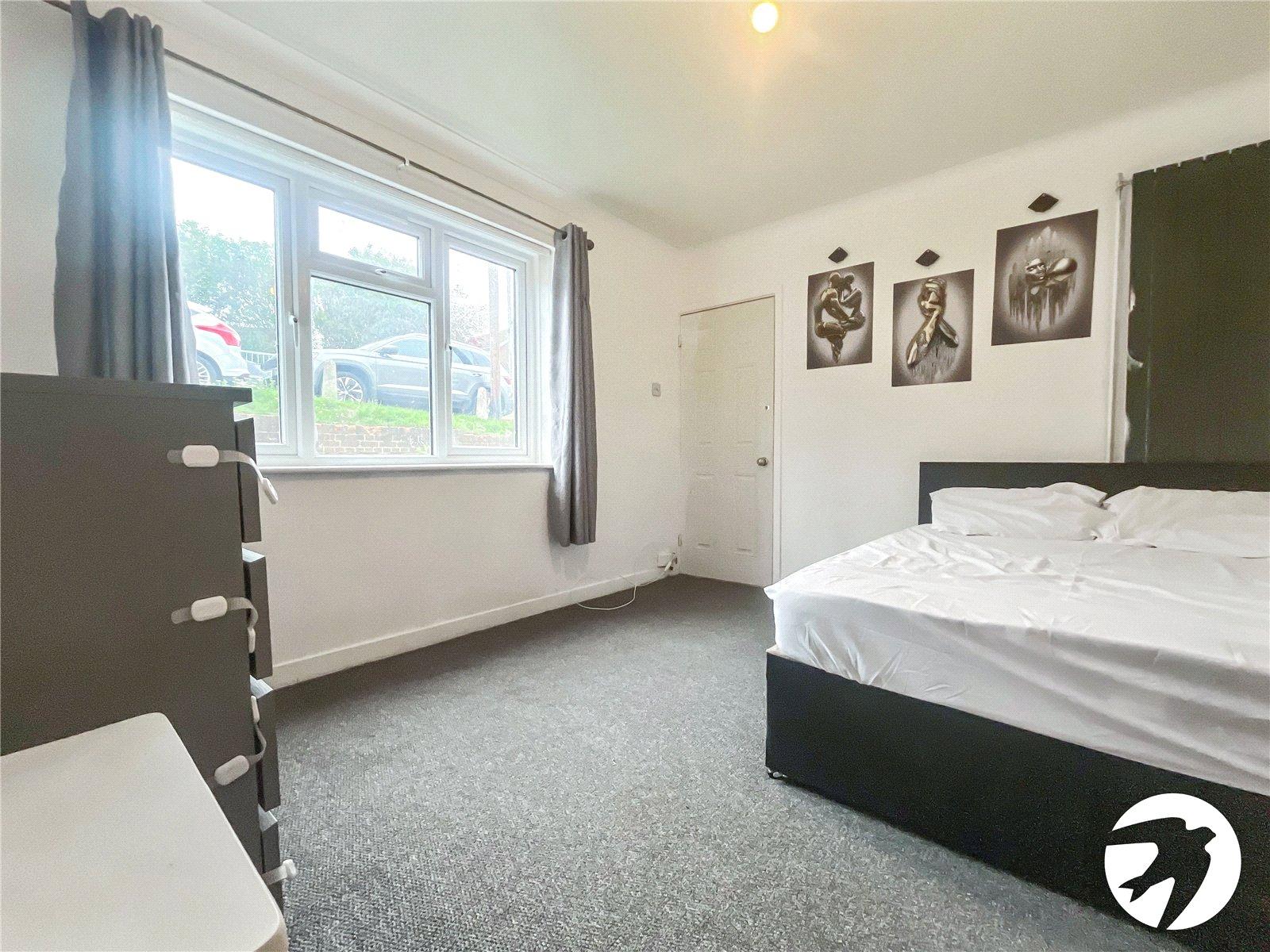 3 bedroom house for sale in Rochester | Robinson Michael & Jackson