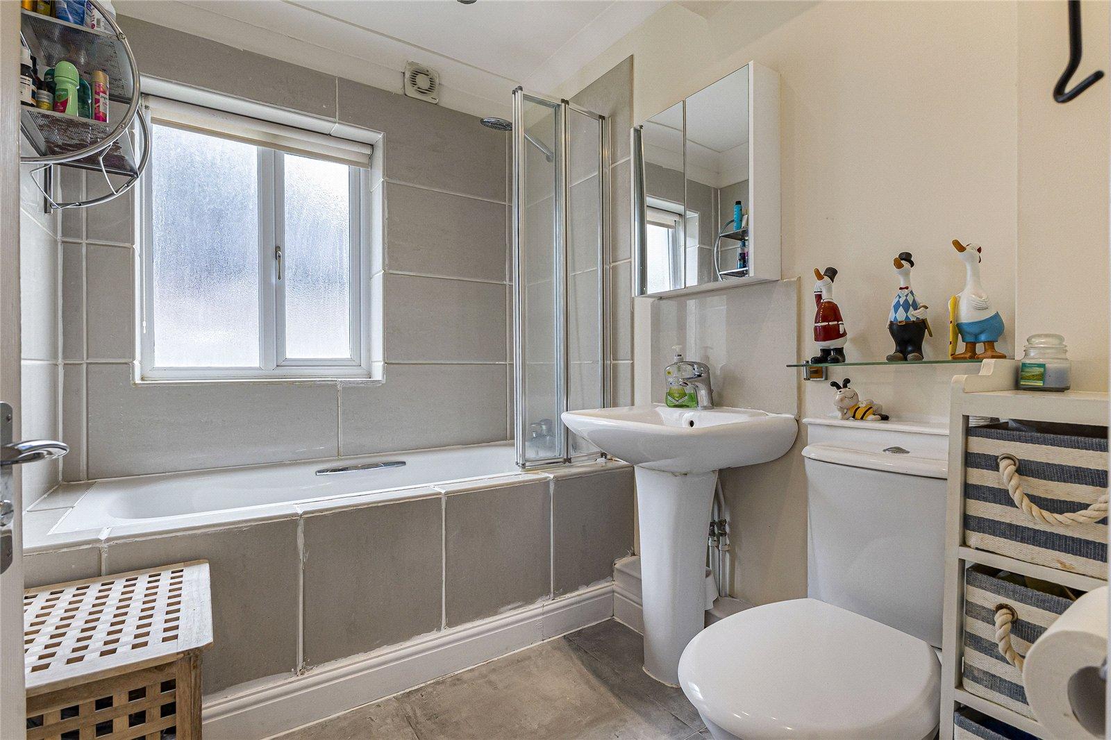3 bedroom house for sale in Rochester | Robinson Michael & Jackson
