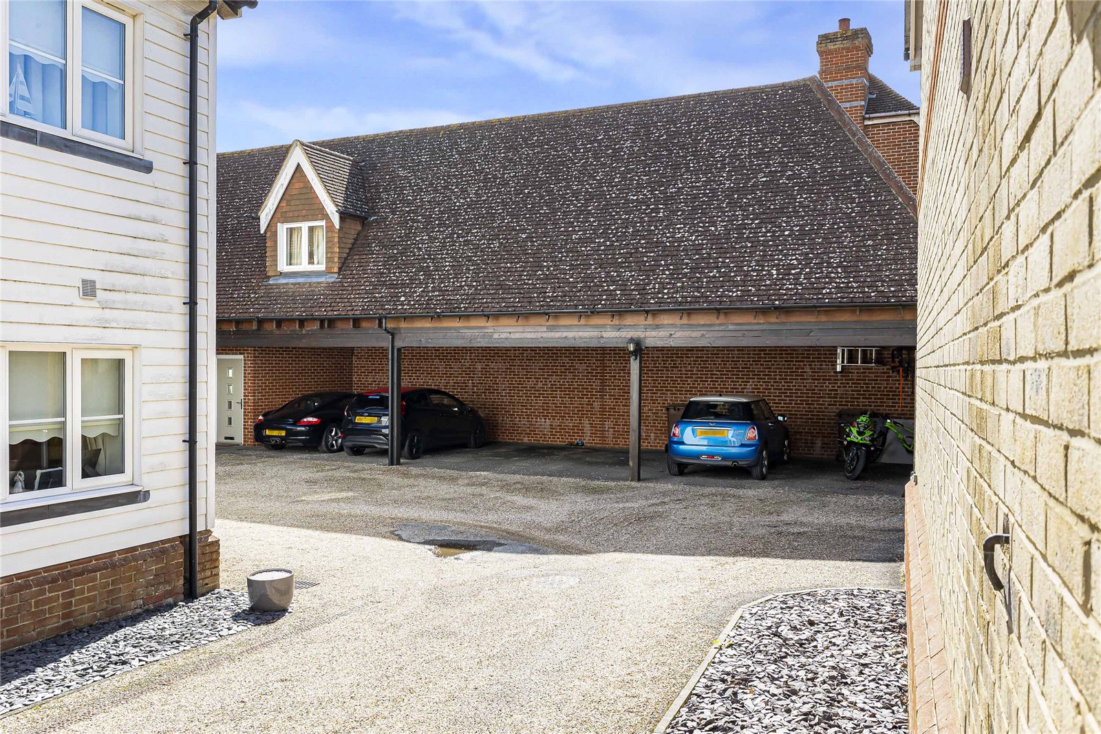 2 bedroom house for sale in Chattenden Lane | Robinson Michael & Jackson