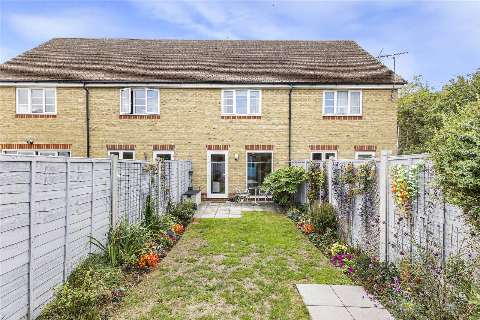 2 bedroom house for sale in Chattenden Lane | Robinson Michael & Jackson