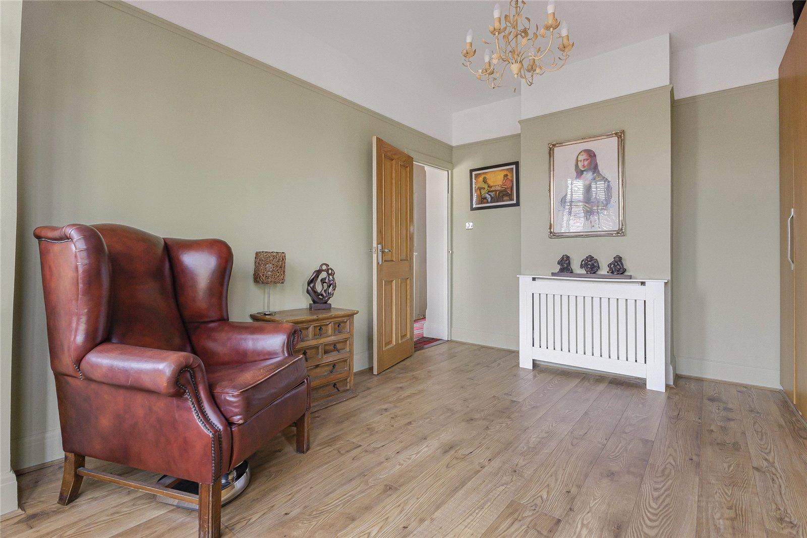 6 bedroom house for sale in Strood | Robinson Michael & Jackson