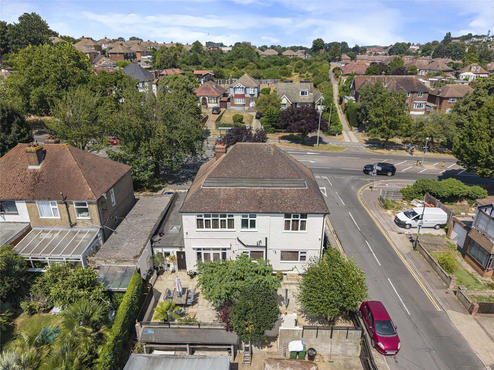 6 bedroom house for sale in Strood | Robinson Michael & Jackson