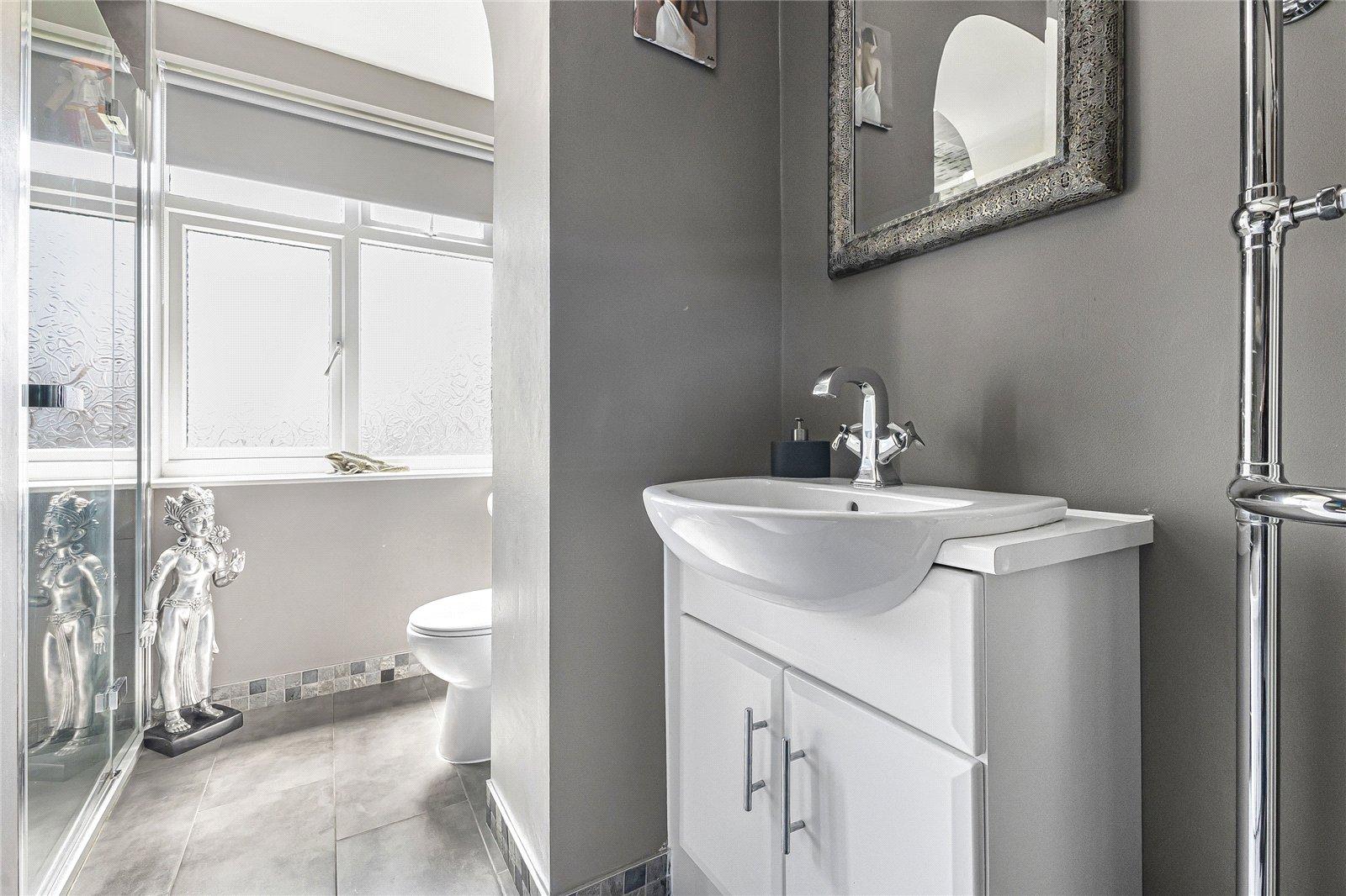 6 bedroom house for sale in Strood | Robinson Michael & Jackson