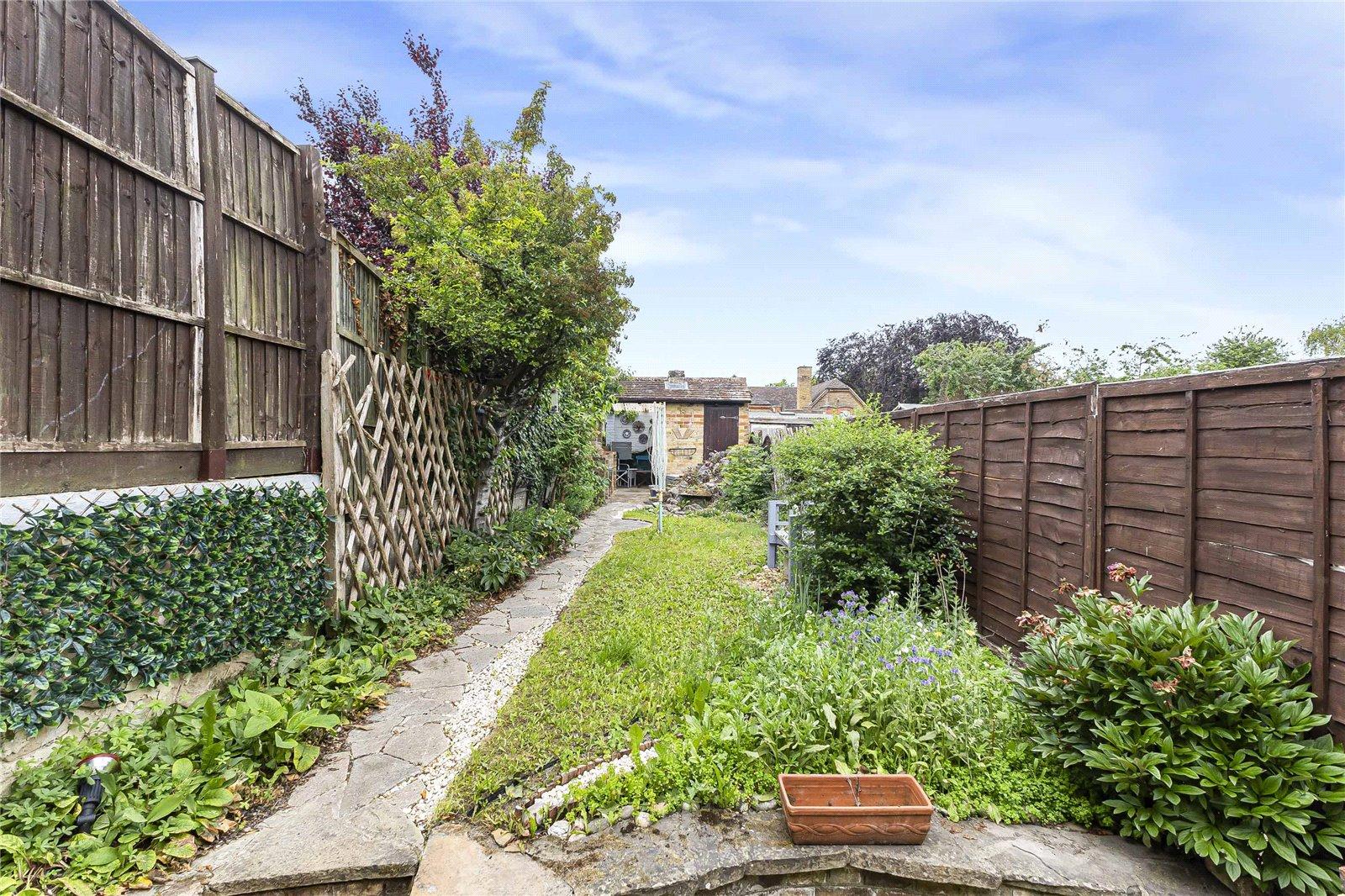 3 bedroom house for sale in Cuxton | Robinson Michael & Jackson