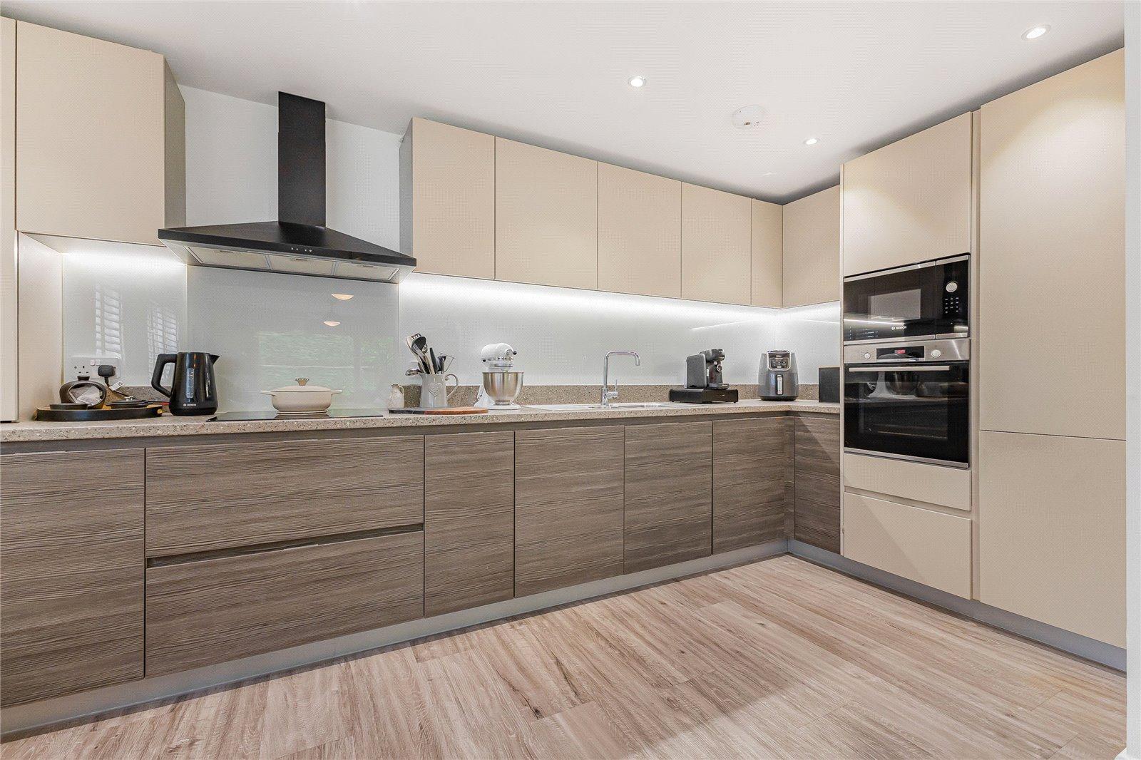 2 bedroom property for sale in Upnor Road | Robinson Michael & Jackson