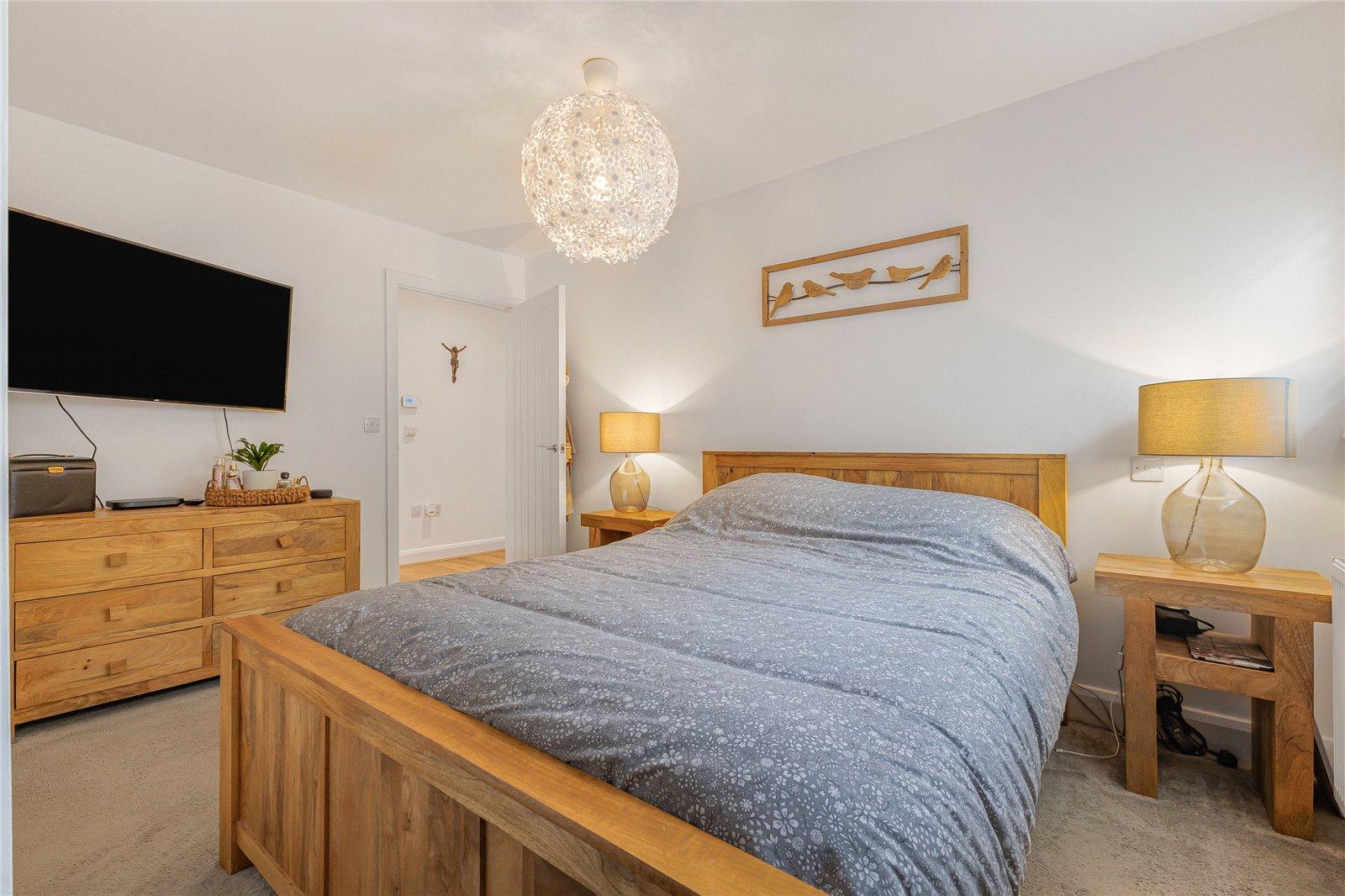 2 bedroom property for sale in Upnor Road | Robinson Michael & Jackson